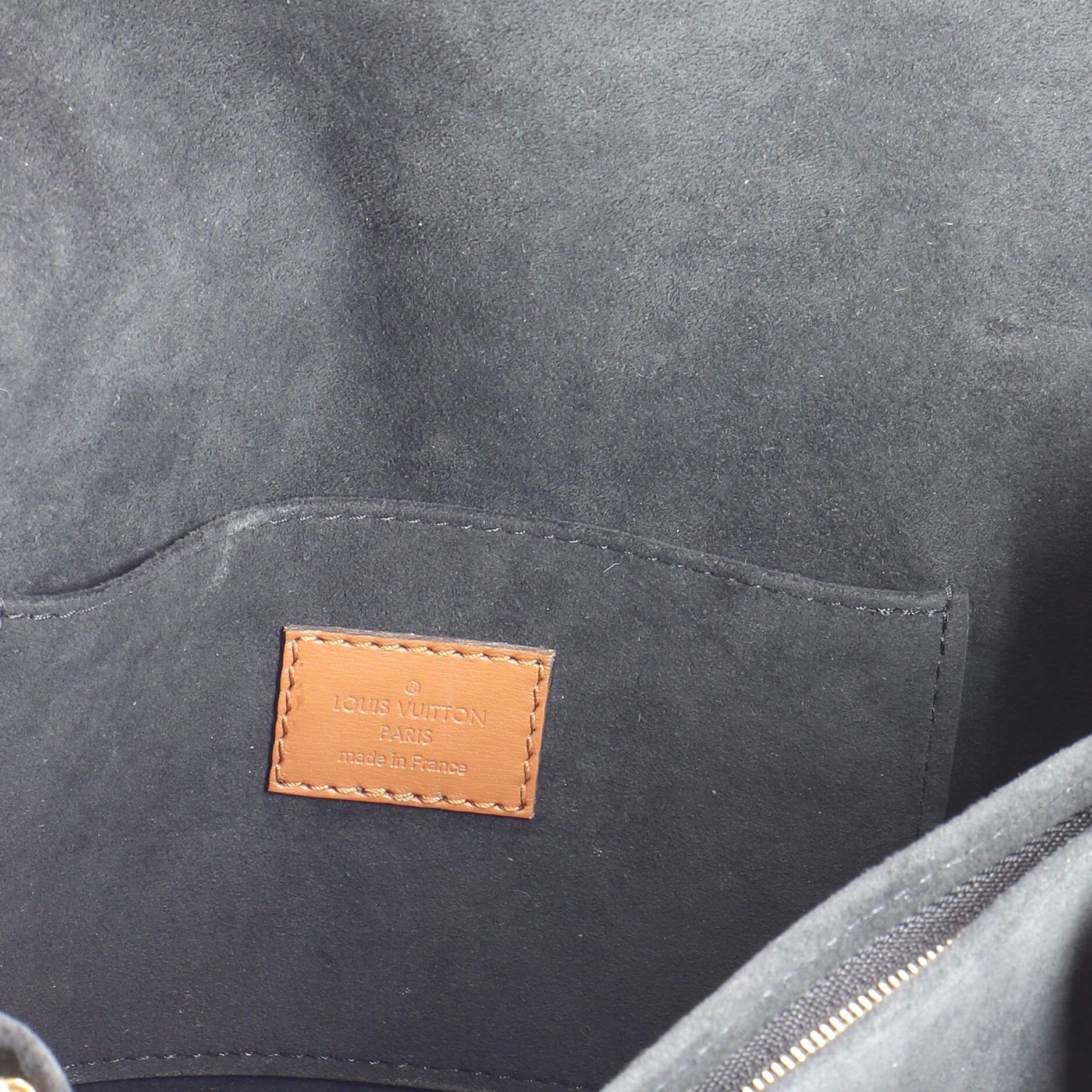 Louis Vuitton Dauphine Shoulder Bag Reverse Monogram Canvas MM Size ONE SIZE - 5 Thumbnail