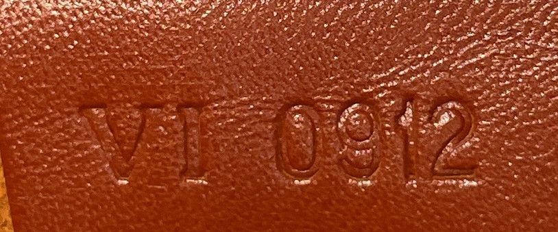 Louis Vuitton Speedy Handbag Epi Leather 30 Size ONE SIZE - 8 Thumbnail