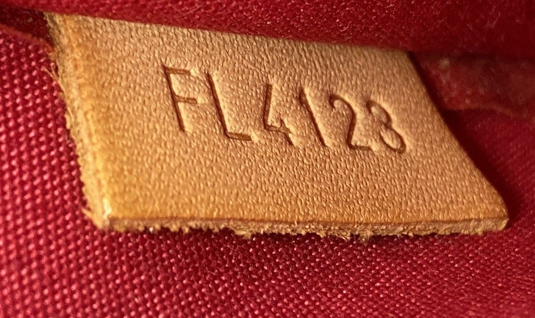 Louis Vuitton Alma Handbag Monogram Vernis PM Size ONE SIZE - 8 Thumbnail