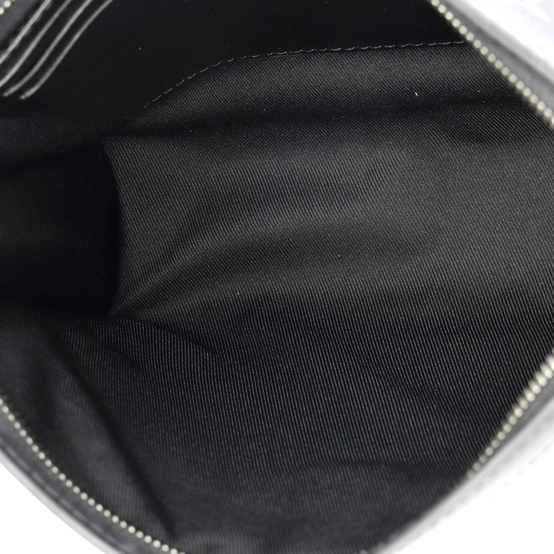 Louis Vuitton Pochette Voyage Monogram Eclipse Canvas MM Size ONE SIZE - 4 Thumbnail