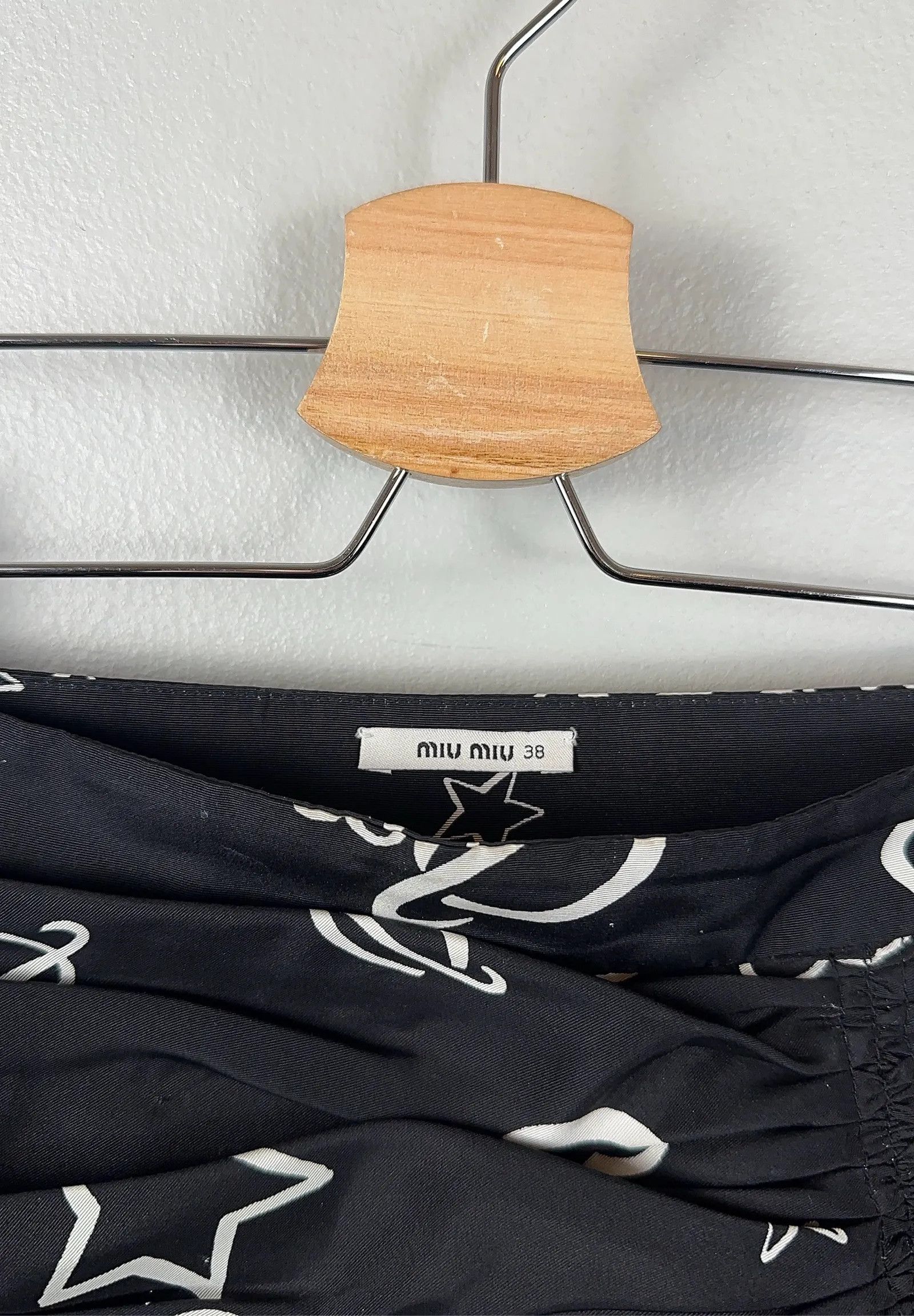Miu Miu Miu Miu Skirt Size 27" / US 4 / IT 40 - 2 Thumbnail