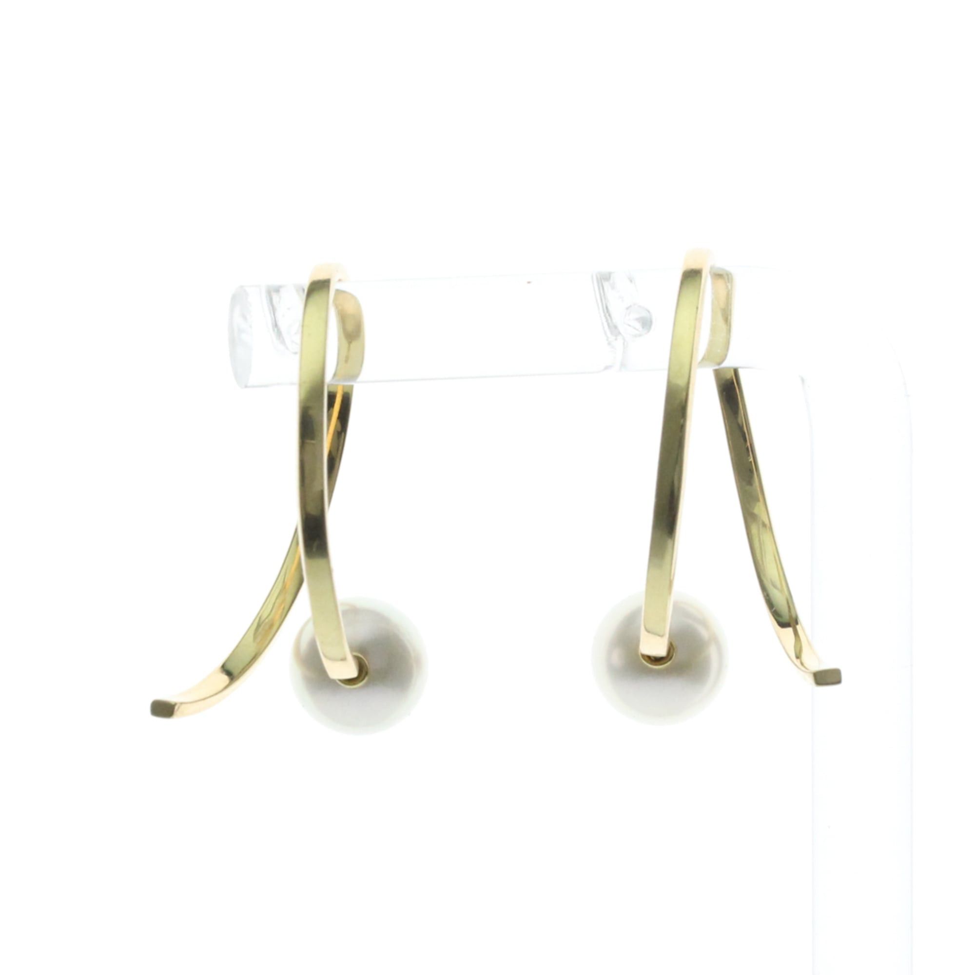 Other Tasaki Afine Earrings Pearl Yellow Gold (18K) Hoop Earrings Gold Size ONE SIZE - 2 Thumbnail