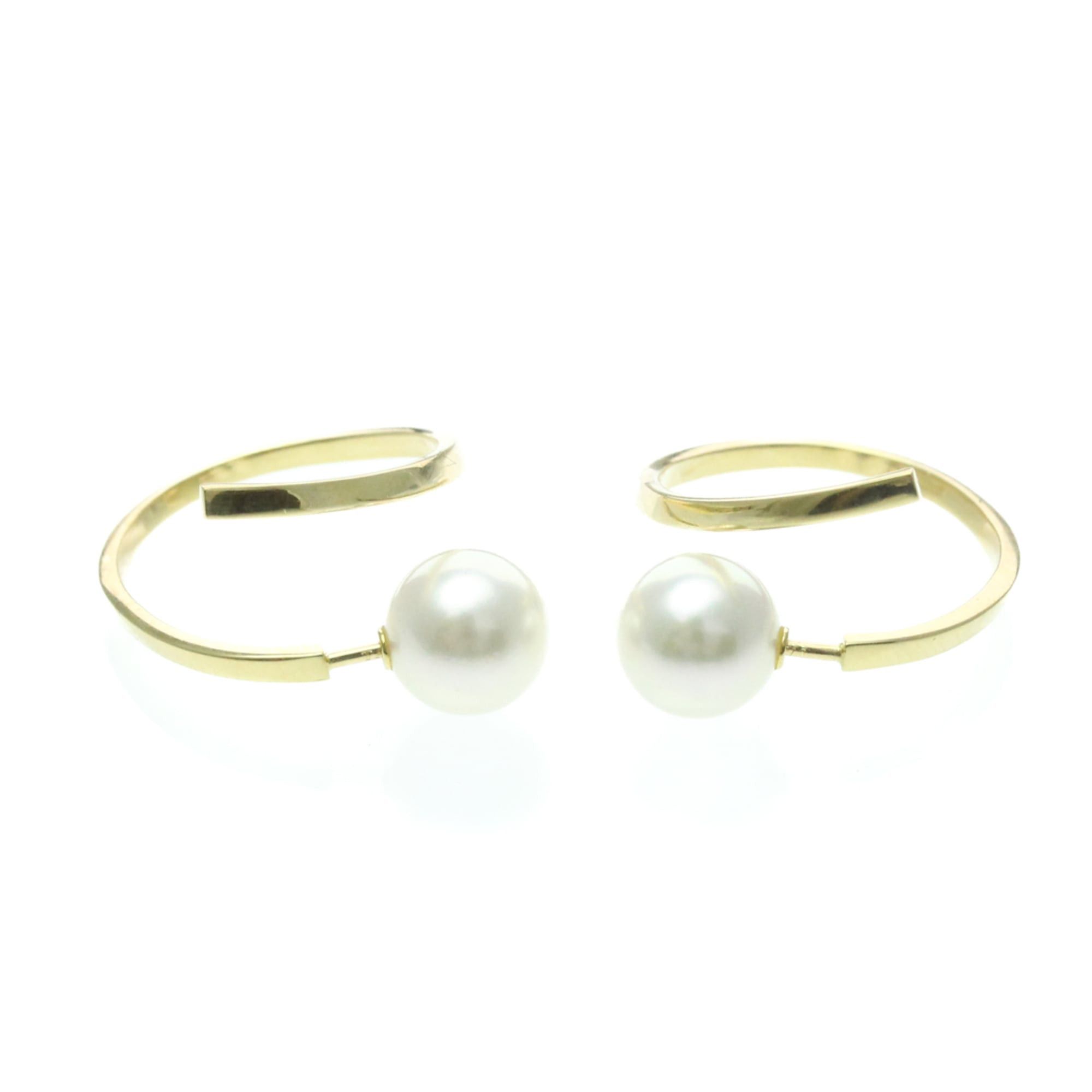 Other Tasaki Afine Earrings Pearl Yellow Gold (18K) Hoop Earrings Gold Size ONE SIZE - 3 Thumbnail