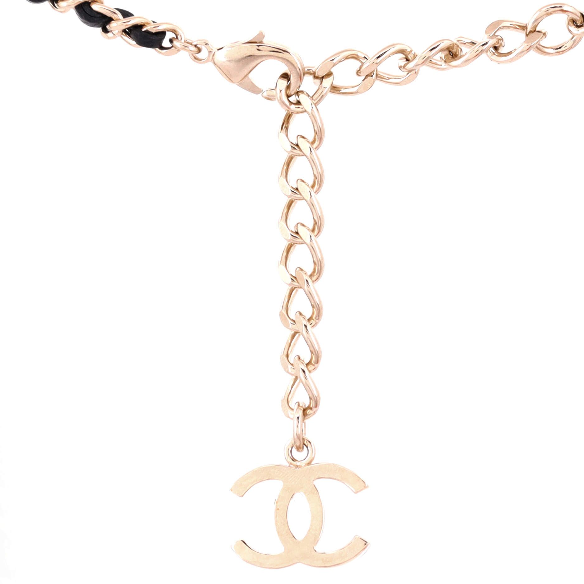Chanel CC Heart Locket Pendant Necklace Metal with Tweed, Leather, and Resin Size ONE SIZE - 2 Thumbnail