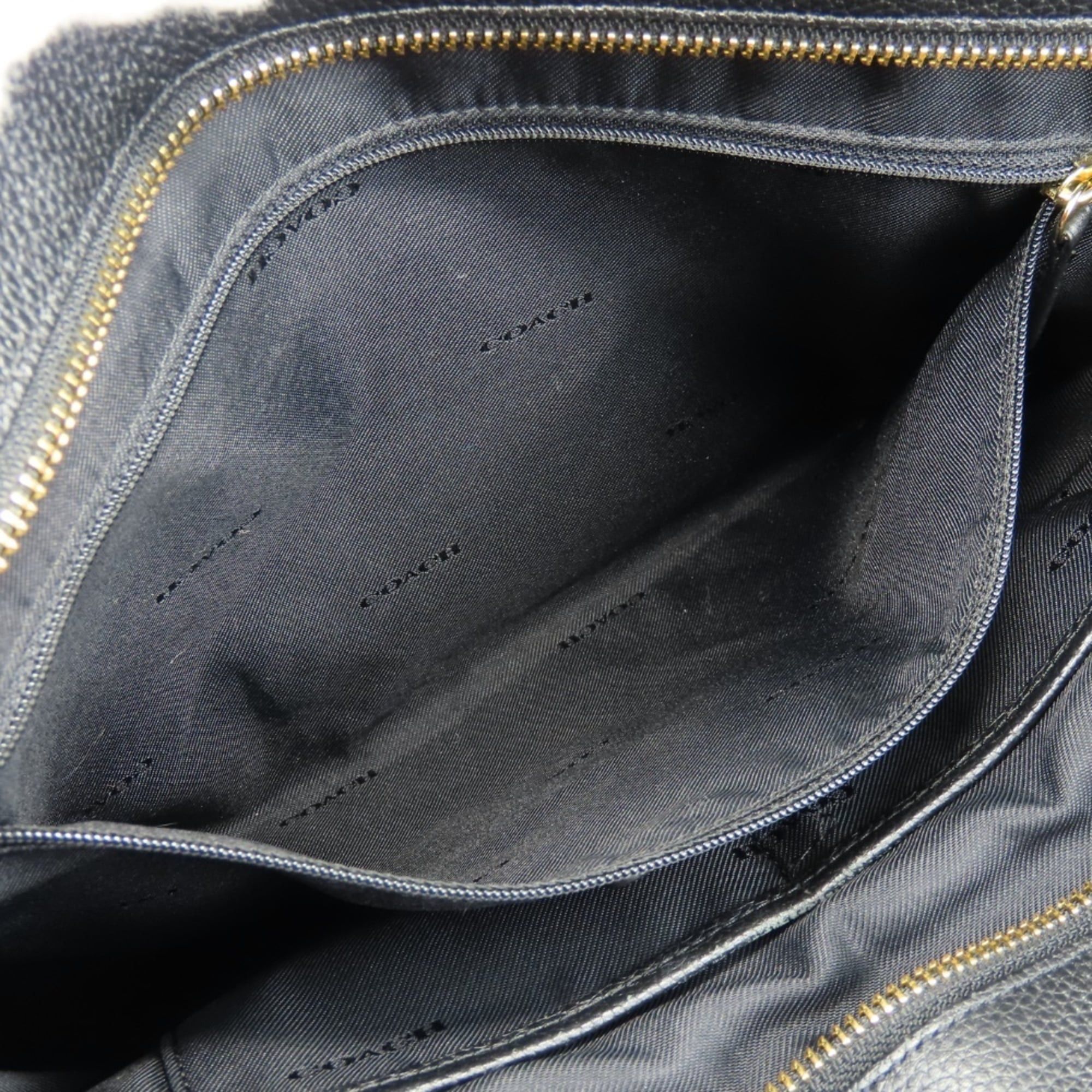 Coach Coach Tote Bag 36600 Black Leather with Gold Hardware and Chain, Women's, COACH Size ONE SIZE - 17 Thumbnail