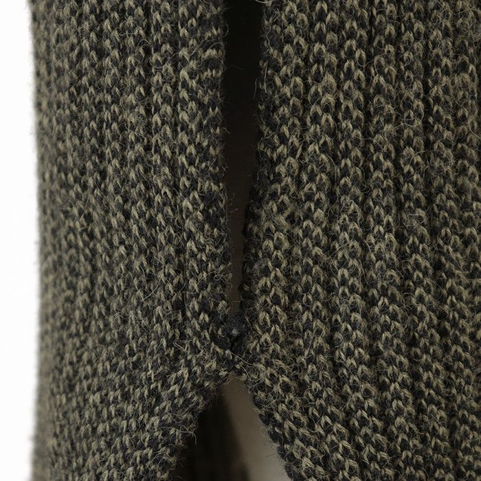 Gucci Gucci Gucci Alpaca Wool Knit Poncho Textile Tops DUTY FREE for USA Size ONE SIZE - 6 Thumbnail