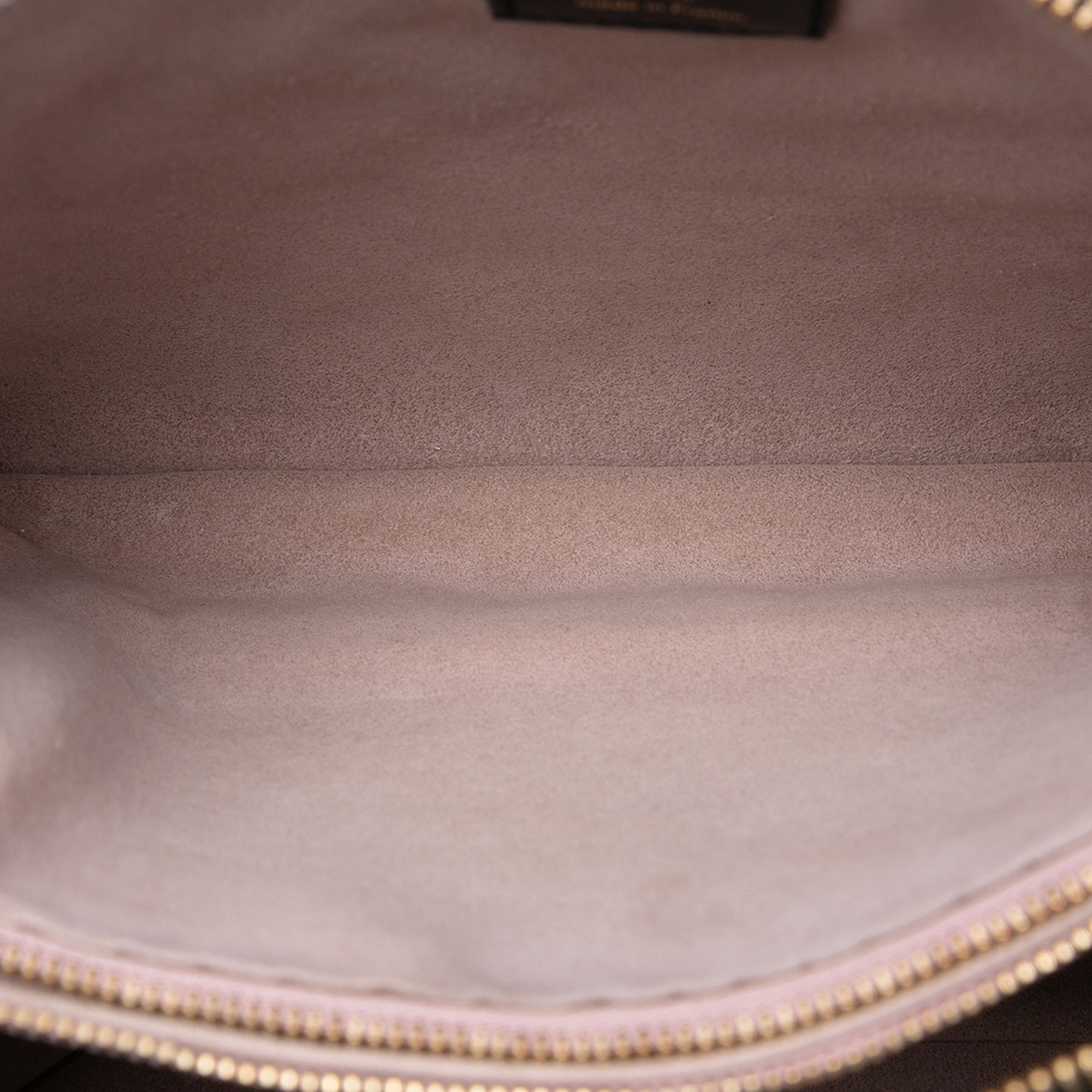 Louis Vuitton Louis Vuitton Monogram Embossed Puffy Lambskin Coussin PM Size ONE SIZE - 4 Thumbnail