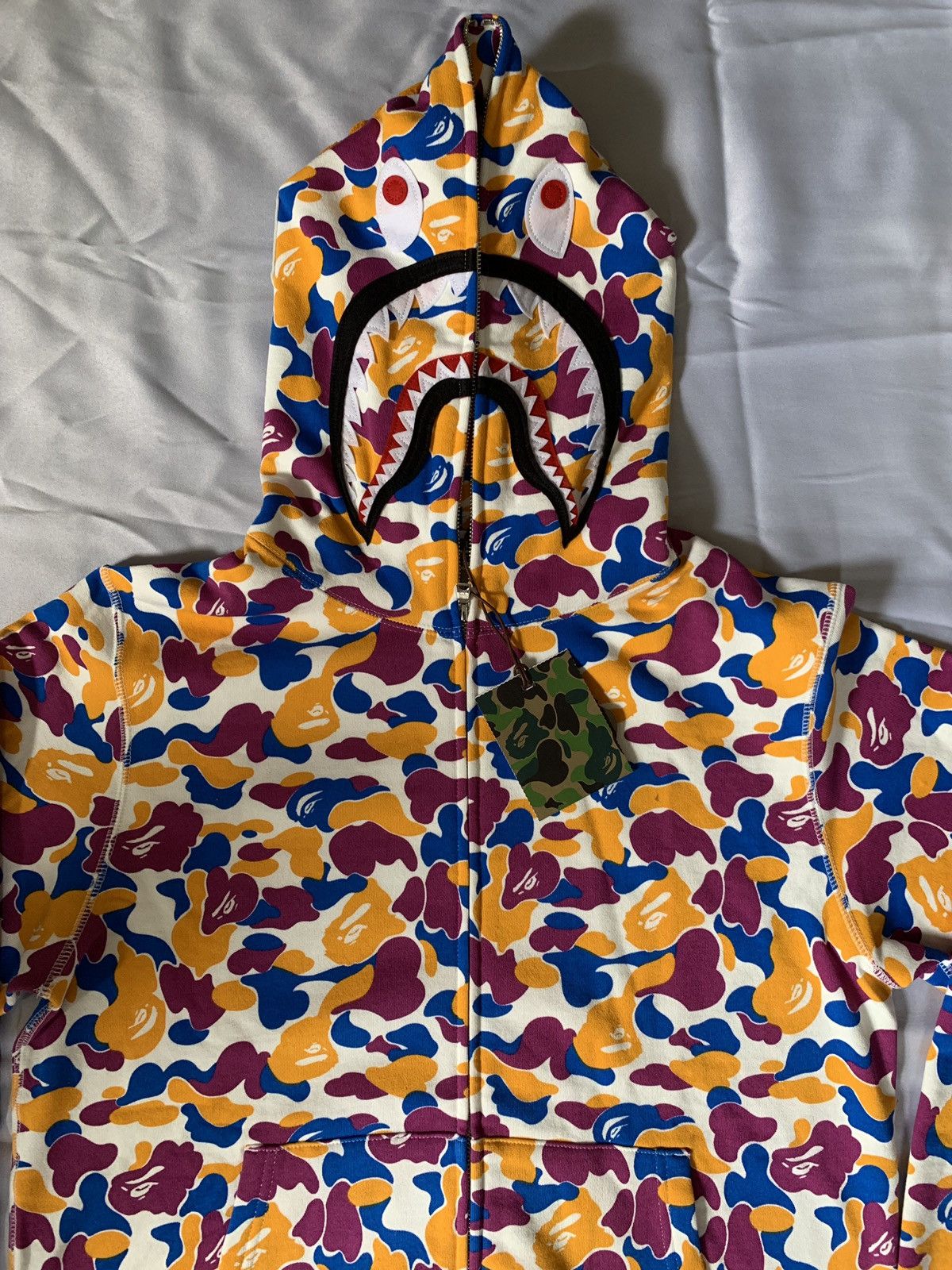 Bape Bape la camo shark hoodie | Grailed