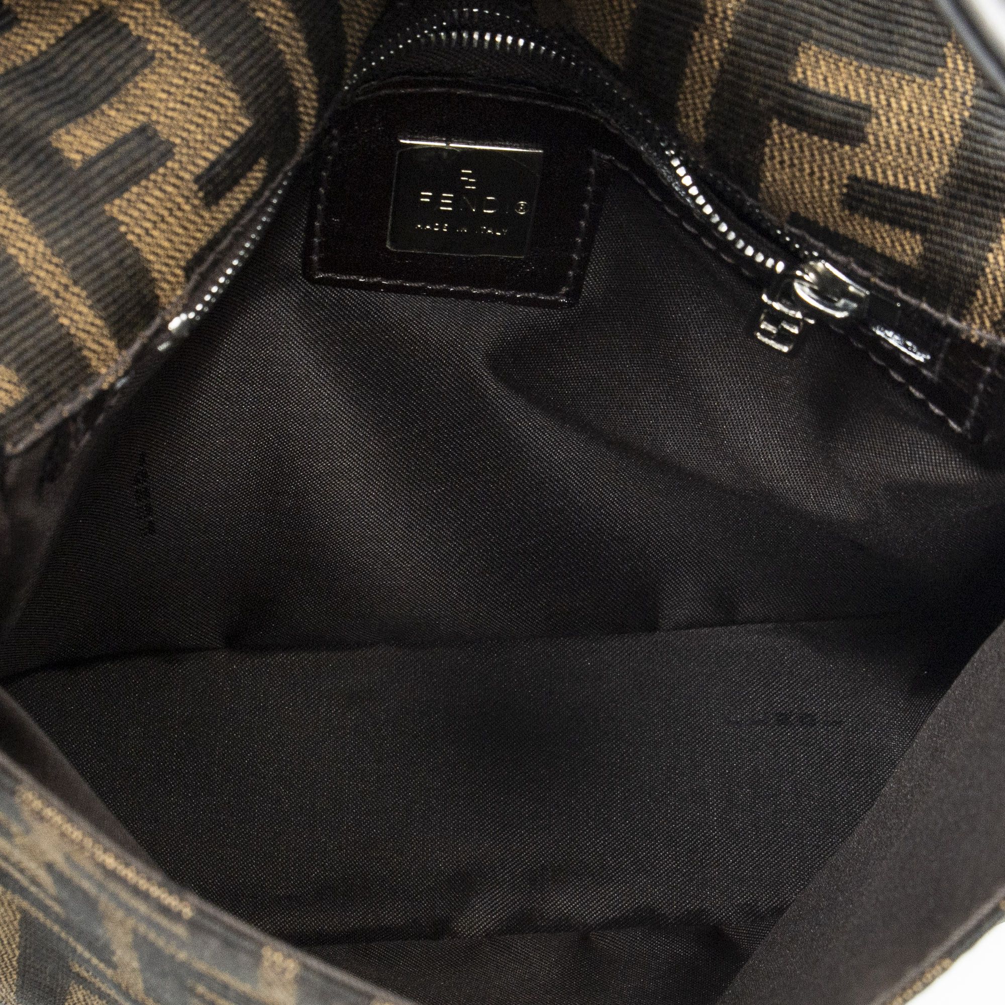 Fendi Square Flap Size ONE SIZE - 9 Thumbnail
