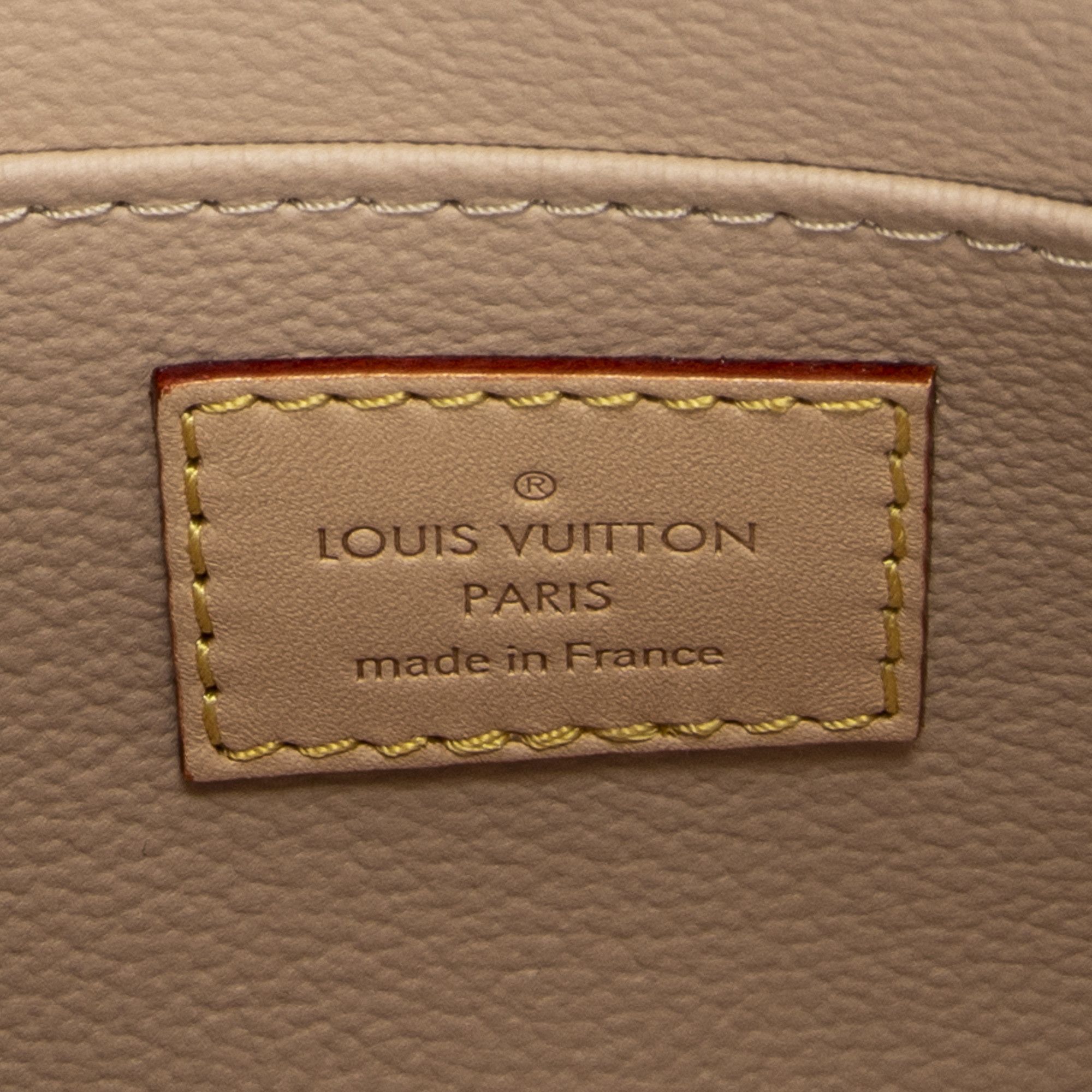 Louis Vuitton Cosmetic Pouch Size ONE SIZE - 6 Thumbnail