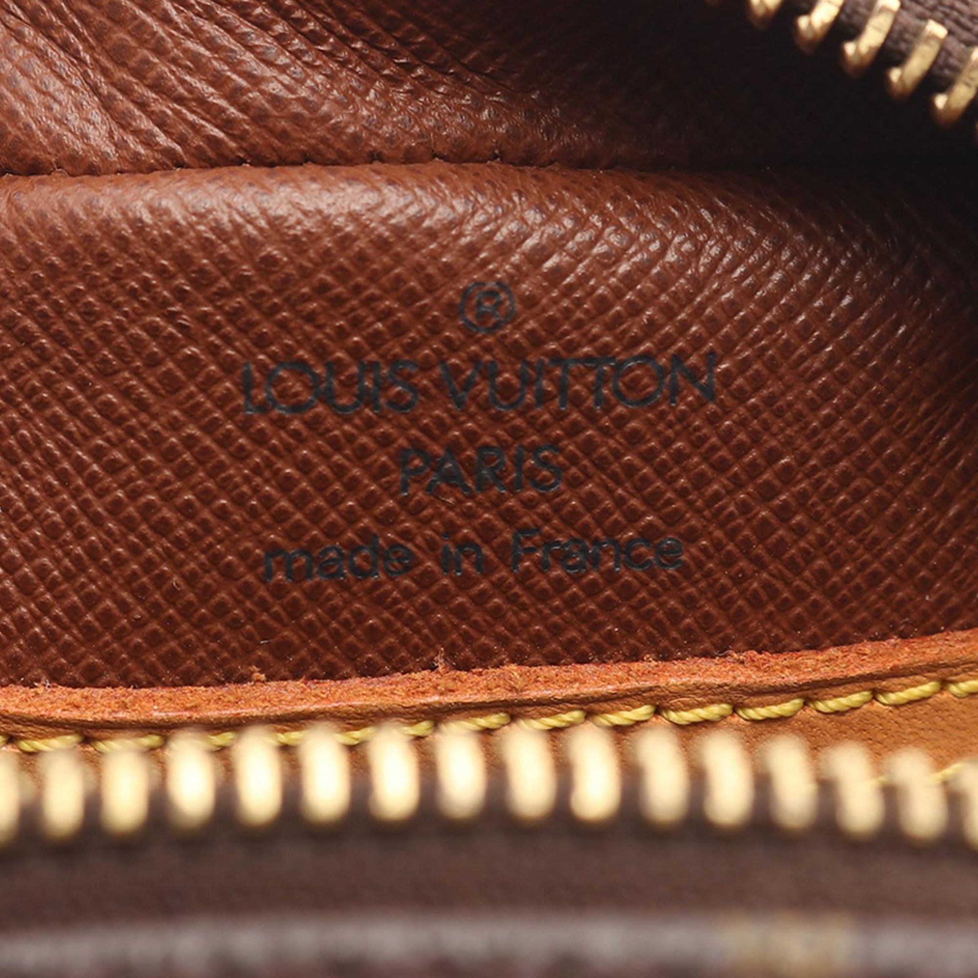 Louis Vuitton Louis Vuitton Monogram Blois Size ONE SIZE - 4 Thumbnail