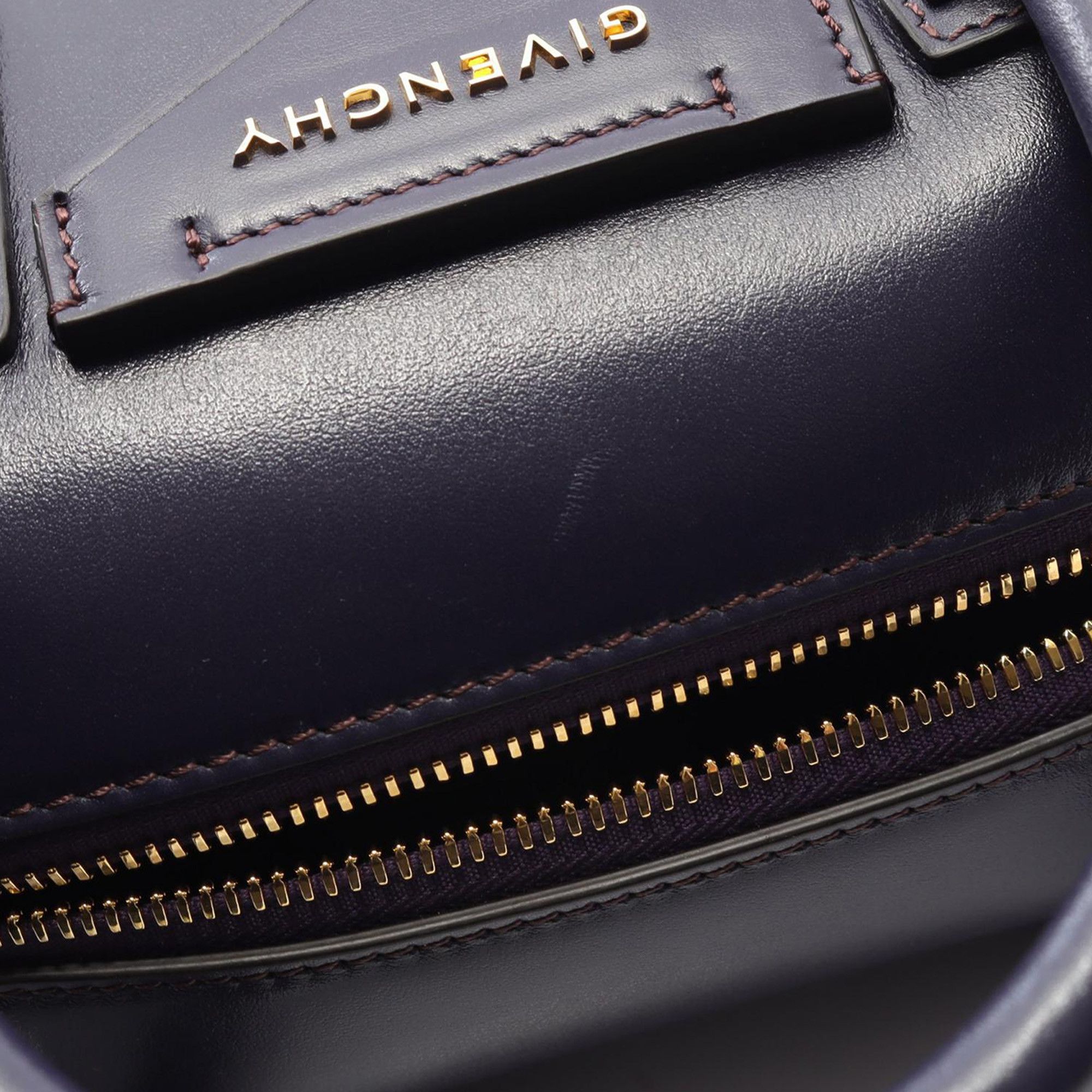 Givenchy Givenchy Small Leather Antigona Satchel Size ONE SIZE - 5 Thumbnail