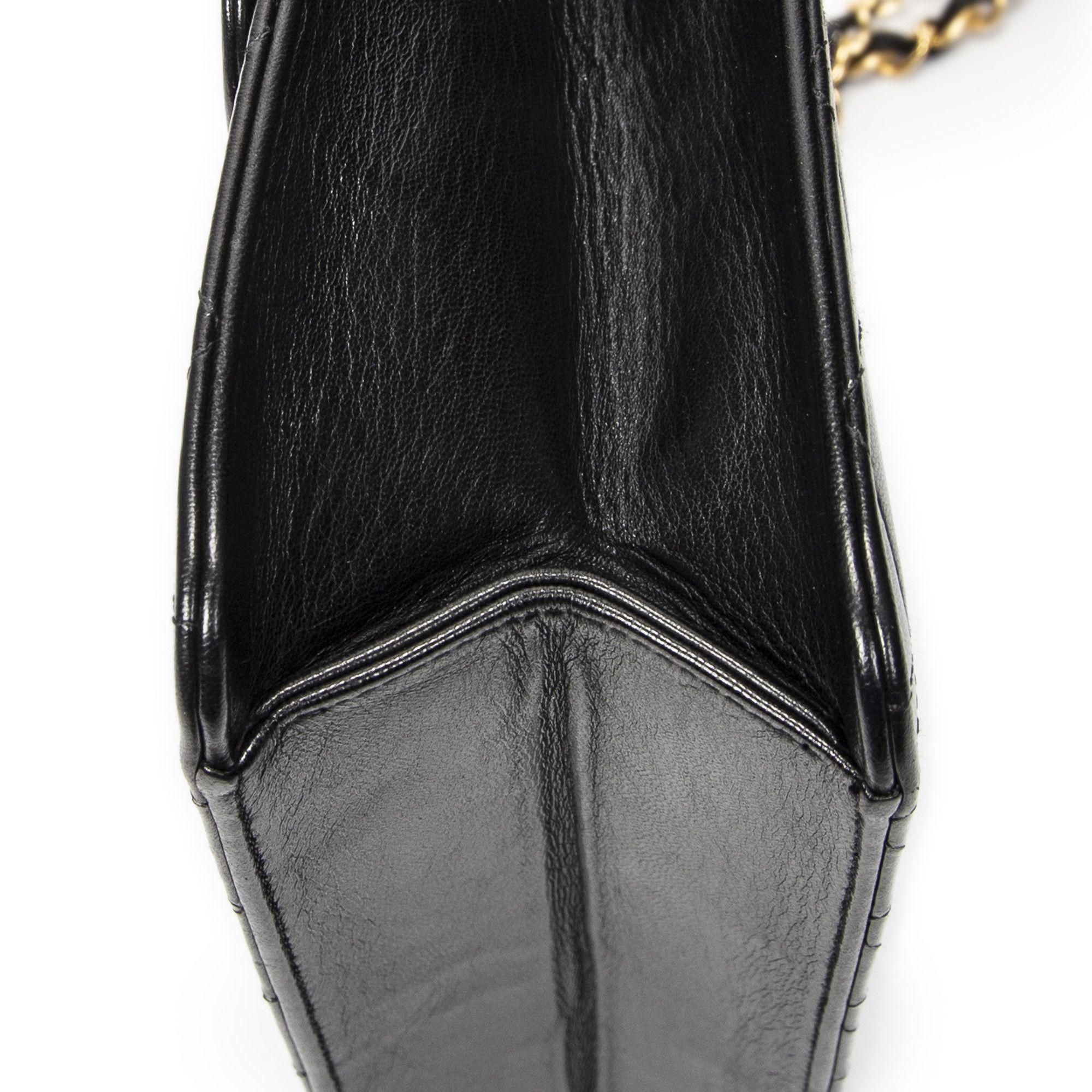 Chanel Vintage Push Lock Straight Flap Size ONE SIZE - 8 Thumbnail
