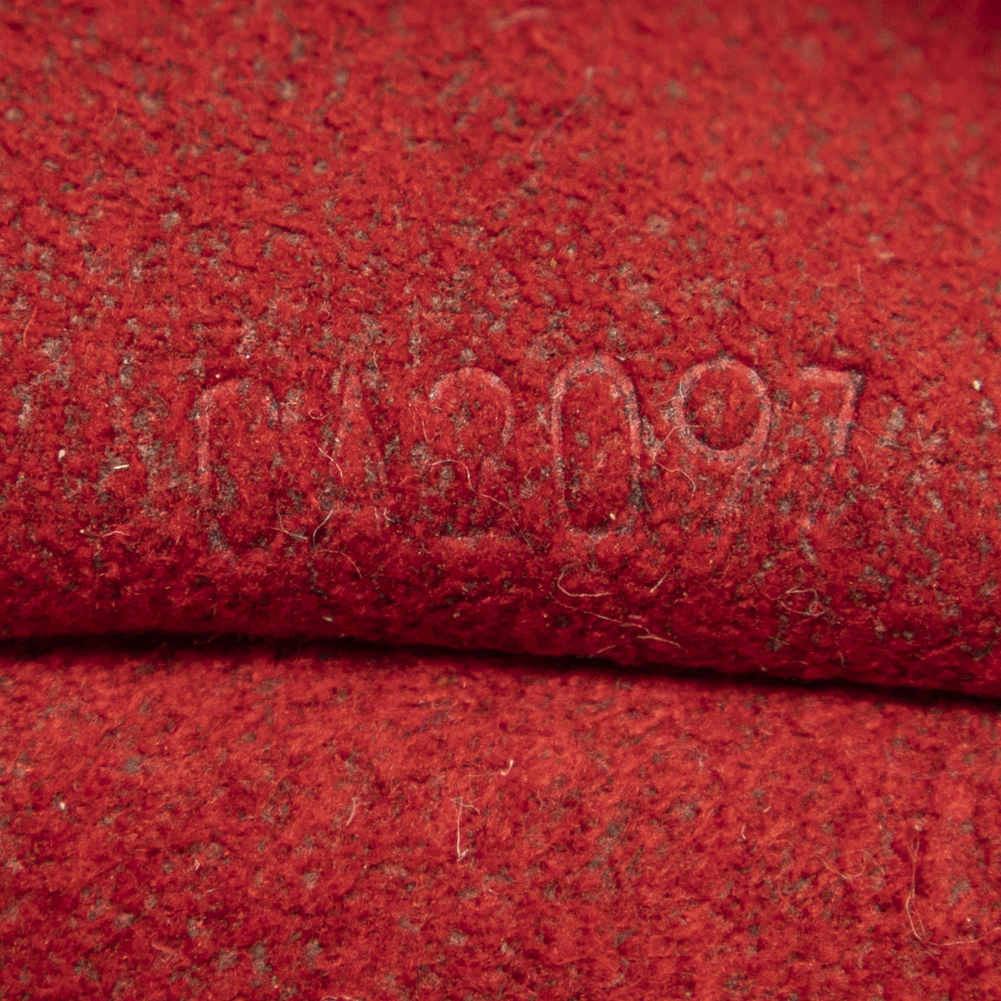 Louis Vuitton Hampstead MM Size ONE SIZE - 10 Thumbnail