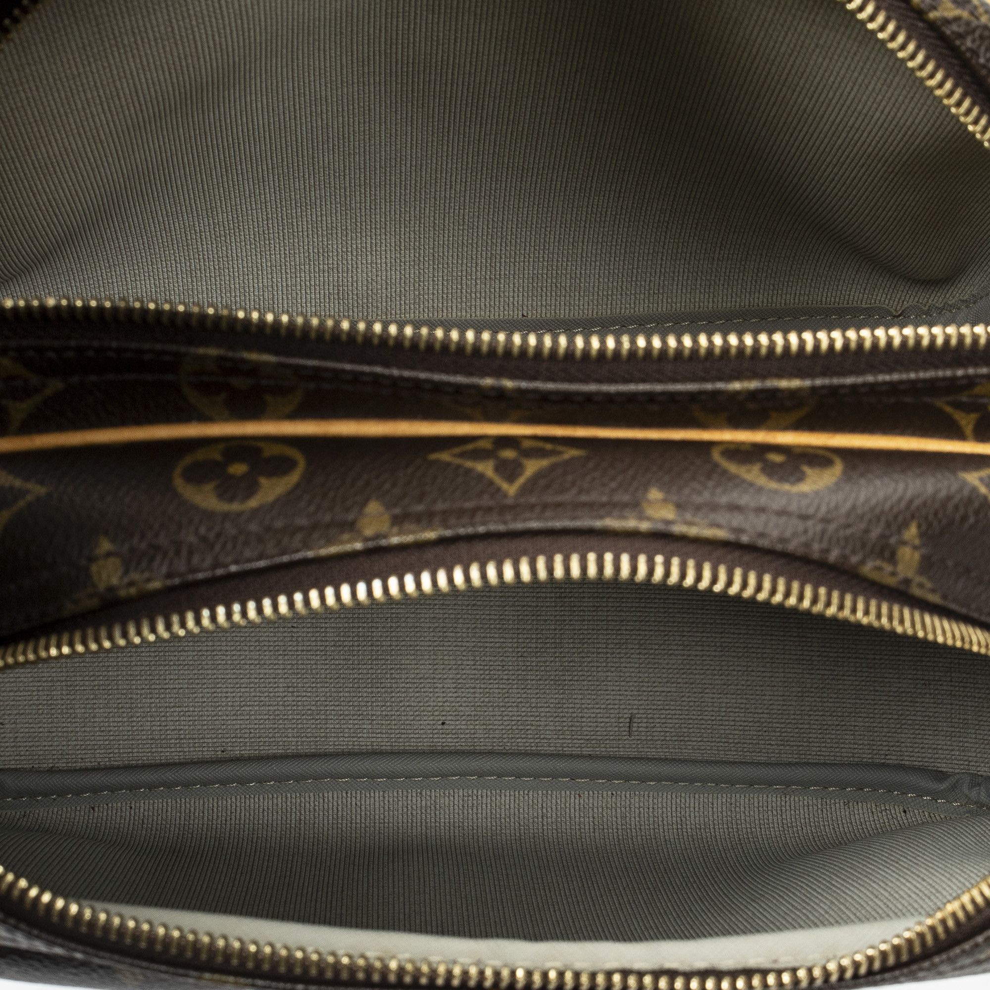 Louis Vuitton Reporter PM Size ONE SIZE - 9 Thumbnail