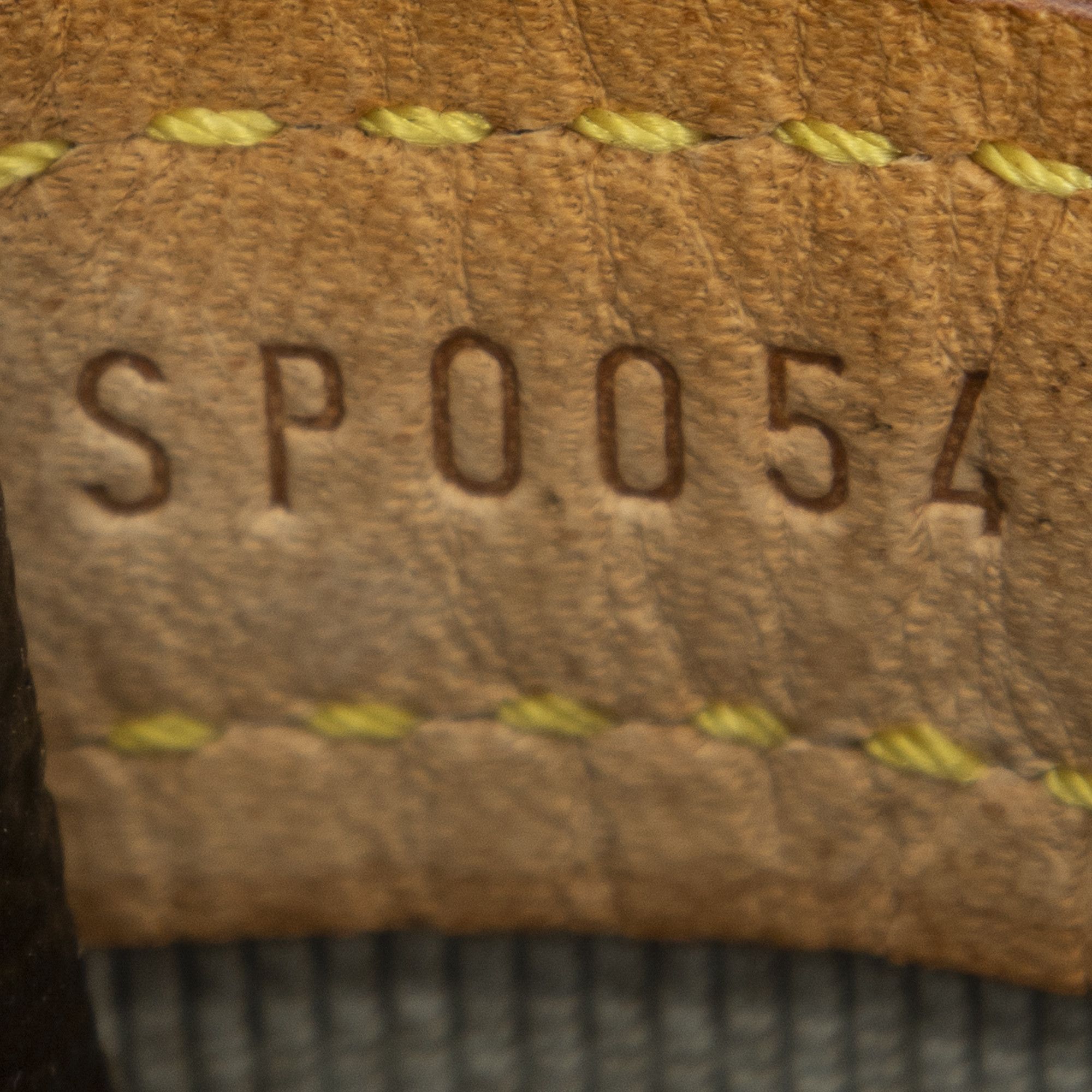 Louis Vuitton Reporter PM Size ONE SIZE - 10 Thumbnail