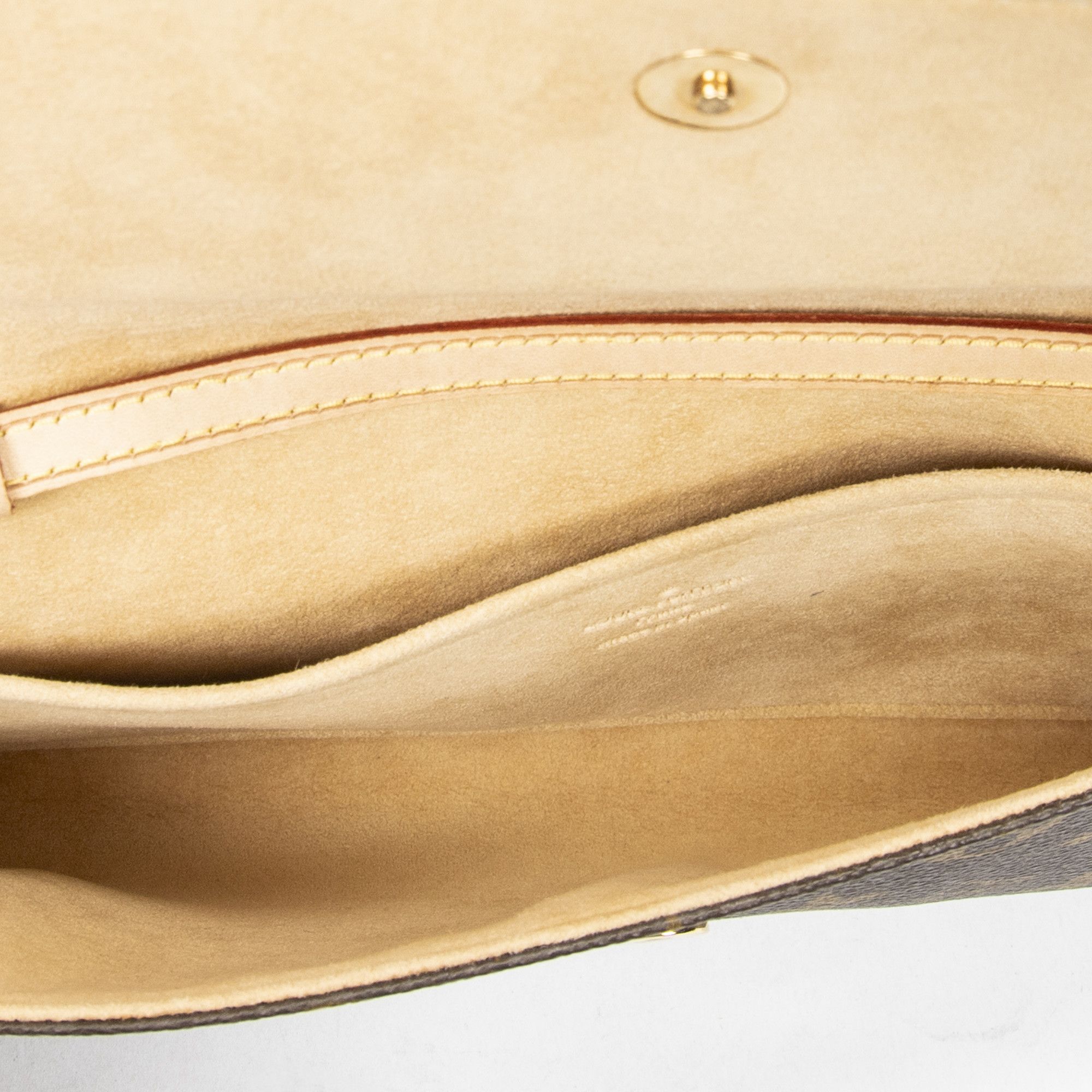 Louis Vuitton Twin GM Size ONE SIZE - 4 Thumbnail