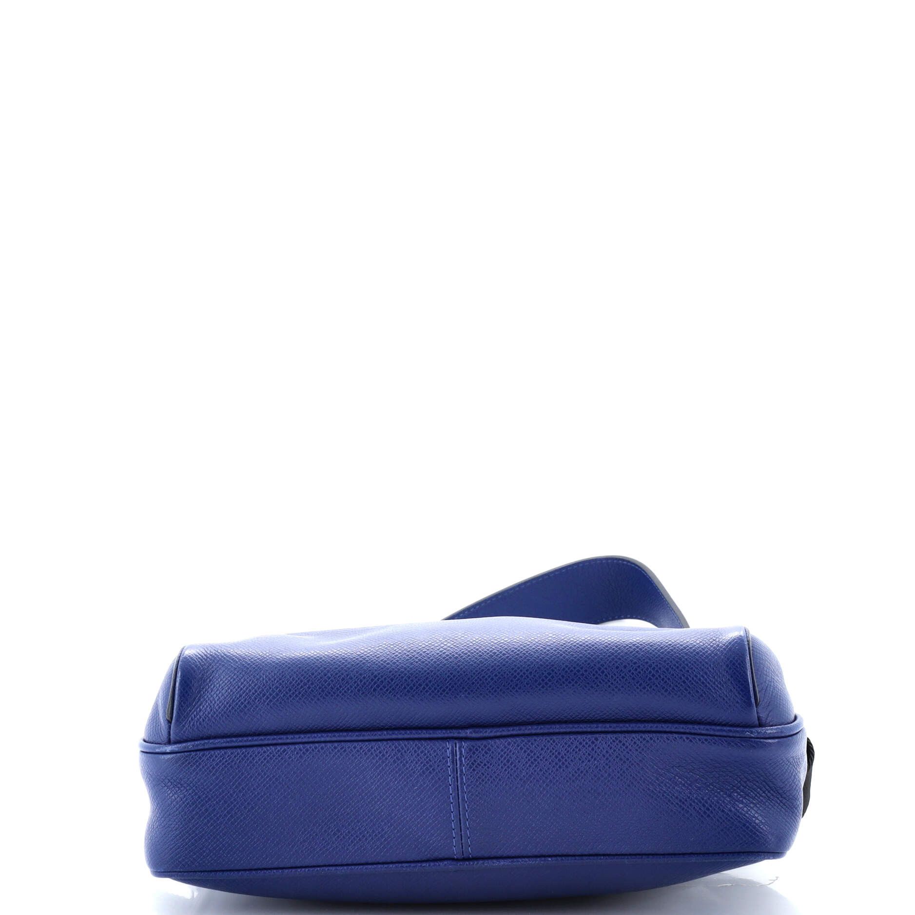Louis Vuitton Outdoor Messenger PM Size ONE SIZE - 5 Thumbnail