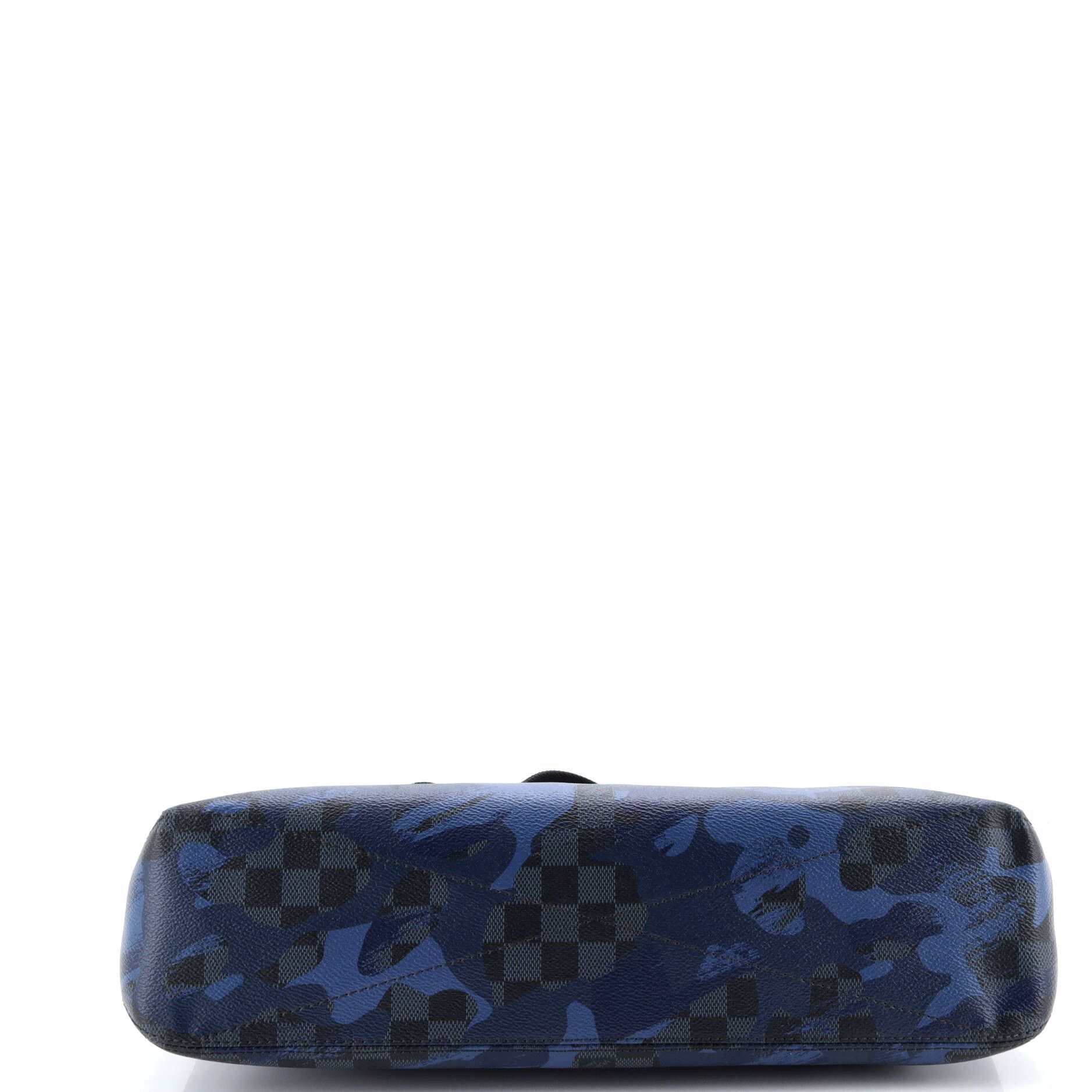 Louis Vuitton Ltd. Ed. Camouflage Cobalt Hunter Crossbody Size ONE SIZE - 4 Thumbnail