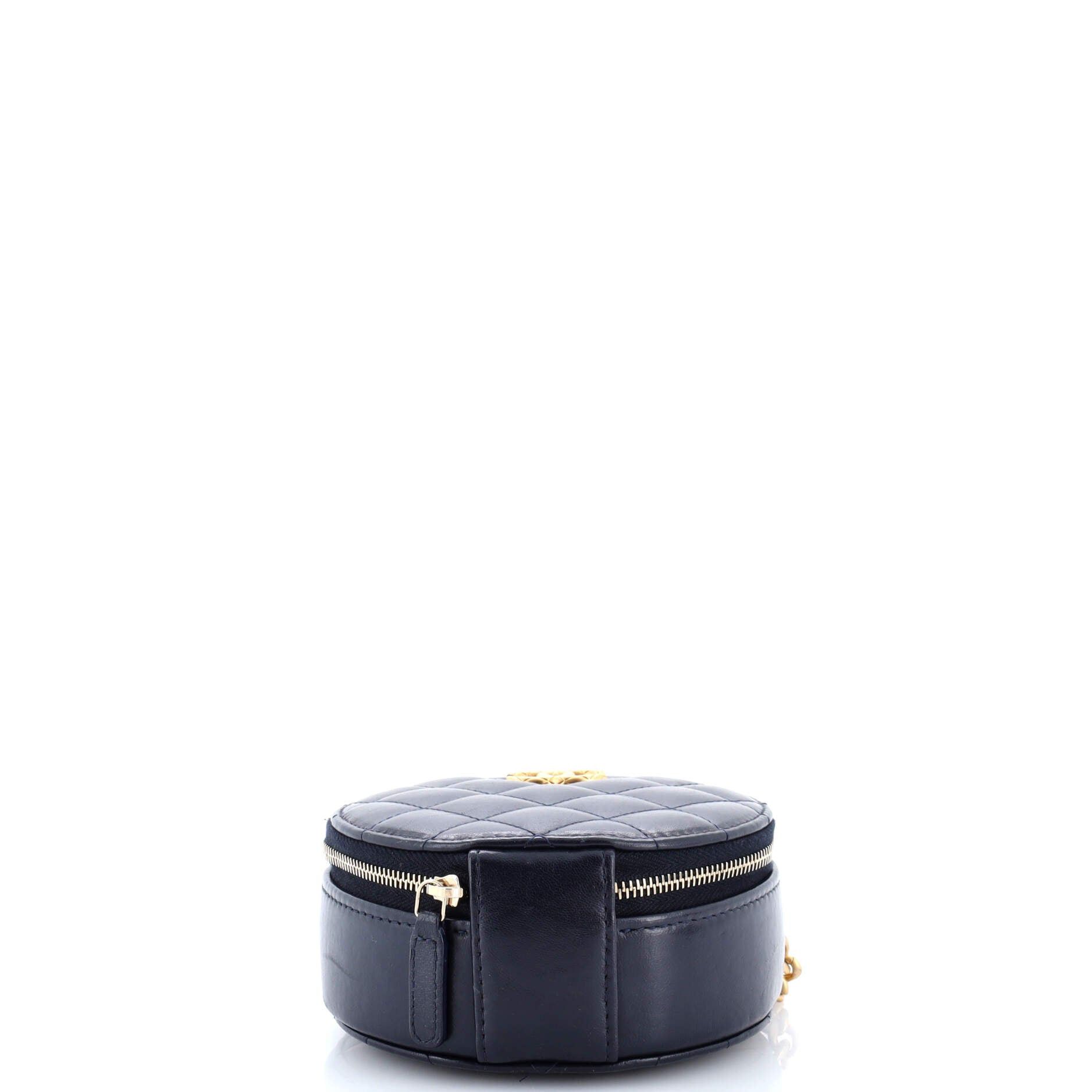Chanel All Slides Round Chain Clutch Size ONE SIZE - 4 Thumbnail