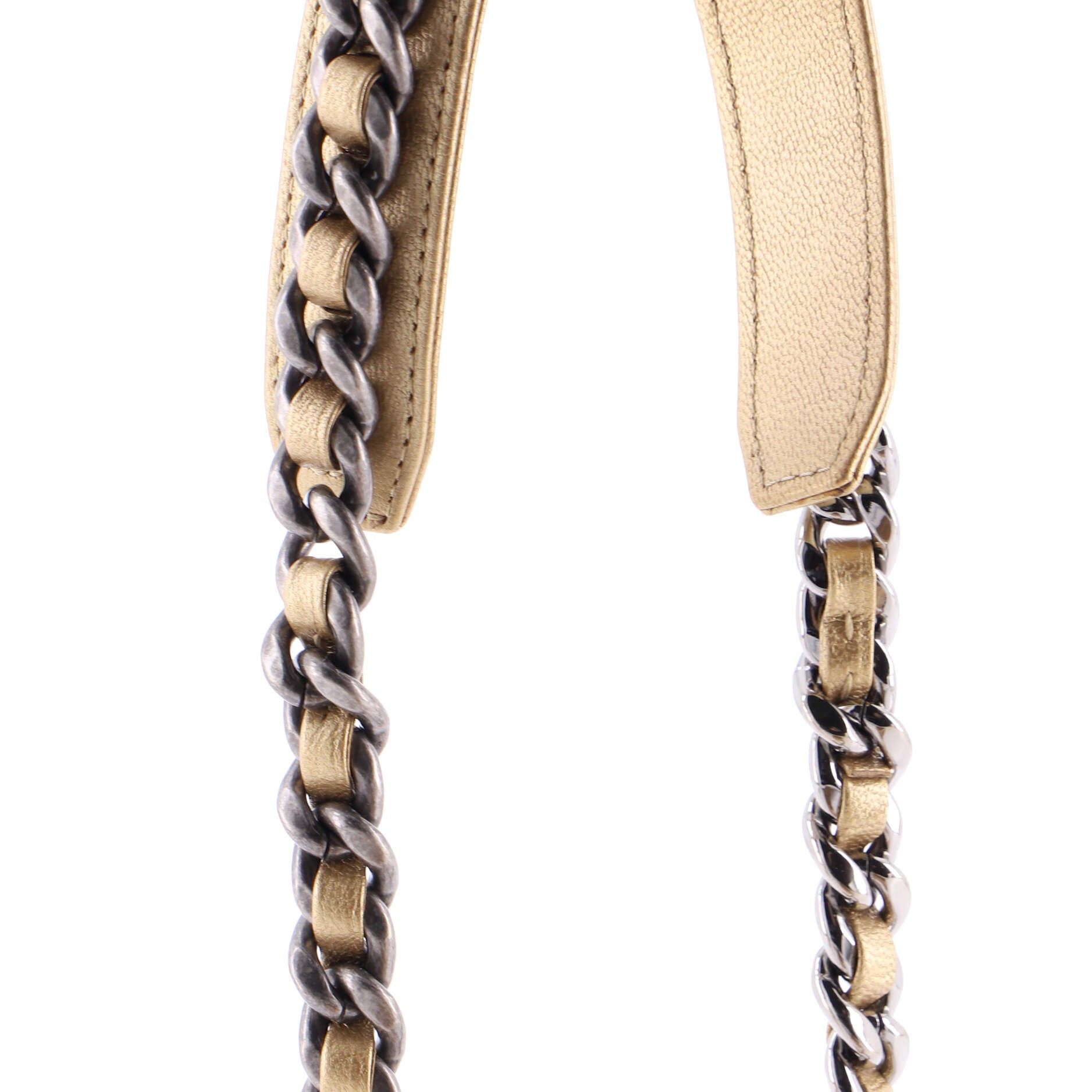 Chanel 19 Round Chain Clutch Size ONE SIZE - 5 Thumbnail