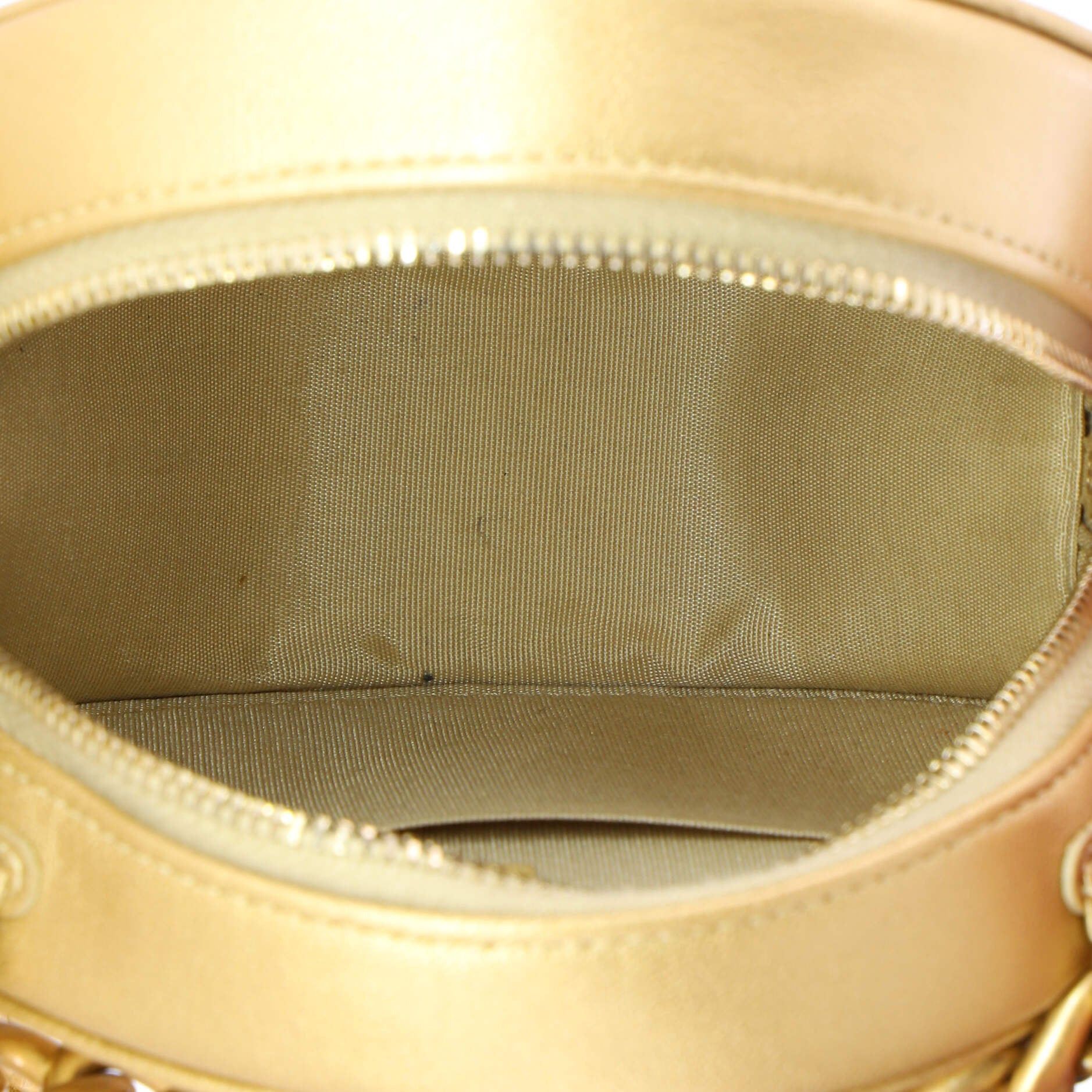 Chanel 19 Round Chain Clutch Size ONE SIZE - 6 Thumbnail