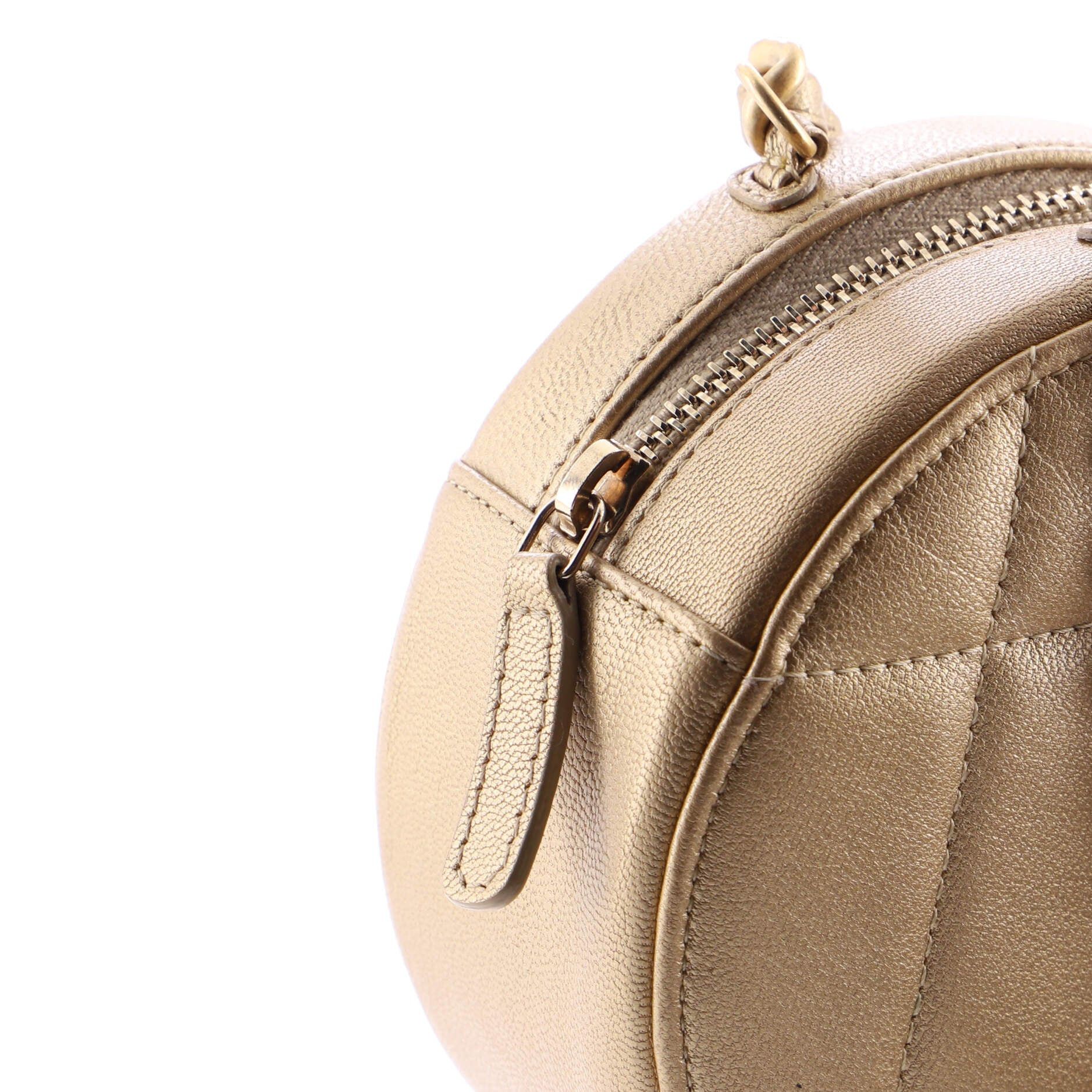 Chanel 19 Round Chain Clutch Size ONE SIZE - 3 Thumbnail