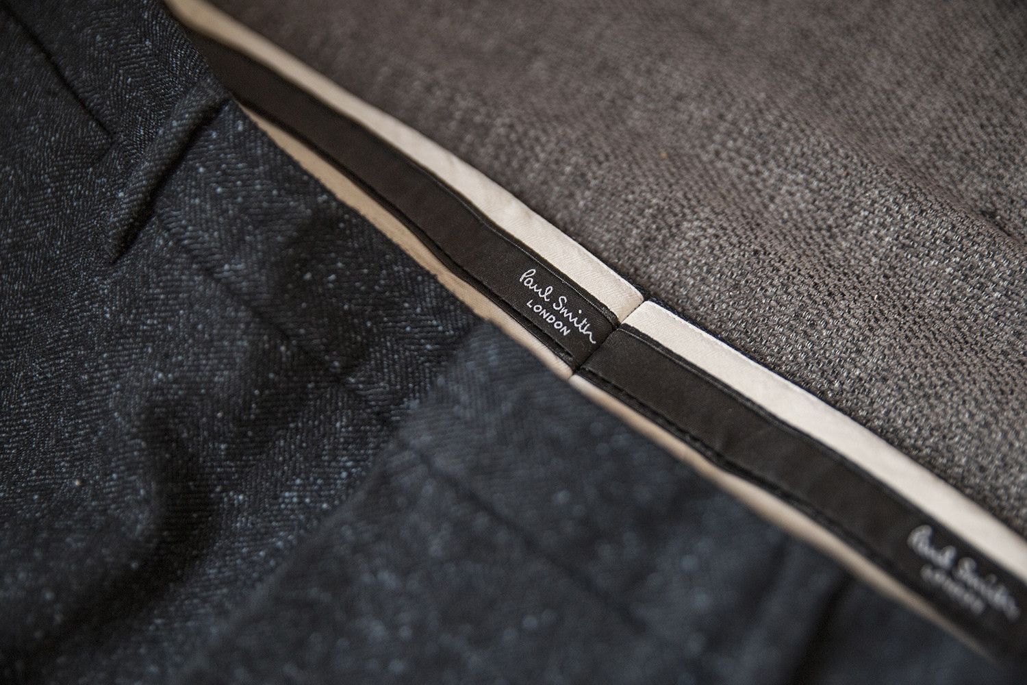 Paul Smith 'the Kensington' Wool And Silk-Blend Tailored Trousers Size US 28 / EU 44 - 3 Thumbnail