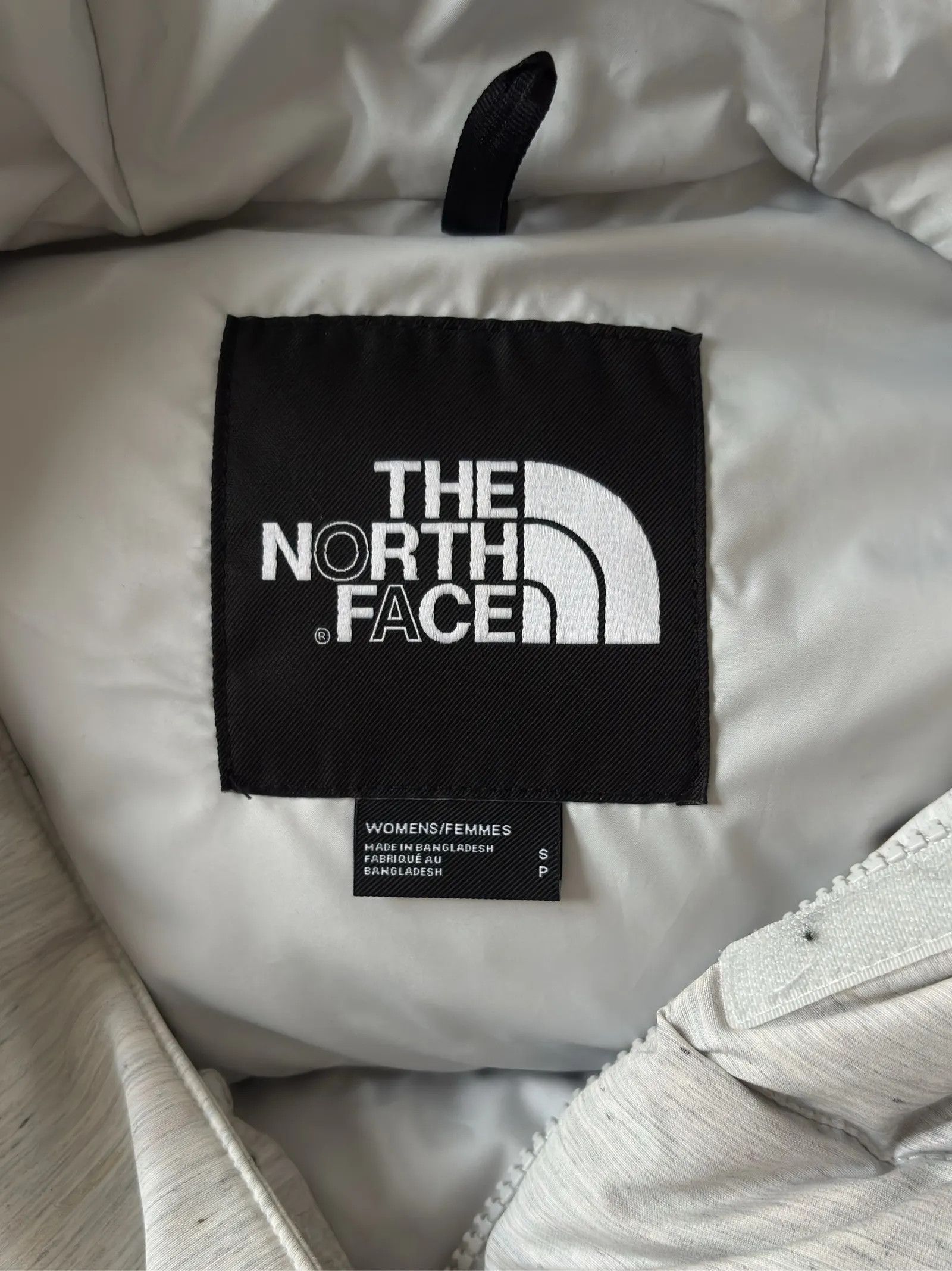 The North Face The North Face Nuptse Regrind Down Jacket Size S / US 4 / IT 40 - 2 Thumbnail