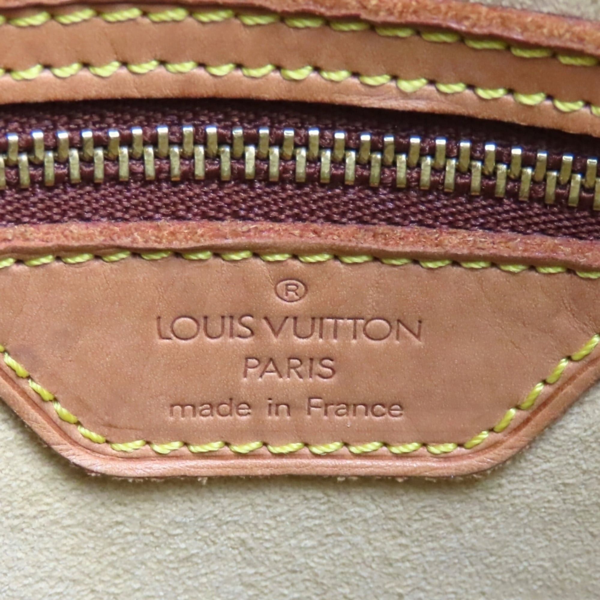 Louis Vuitton Louis Vuitton Looping GM Shoulder Bag M51145 Monogram Brown One-Shoulder for Women LOUIS VUITTON Size ONE SIZE - 22 Thumbnail