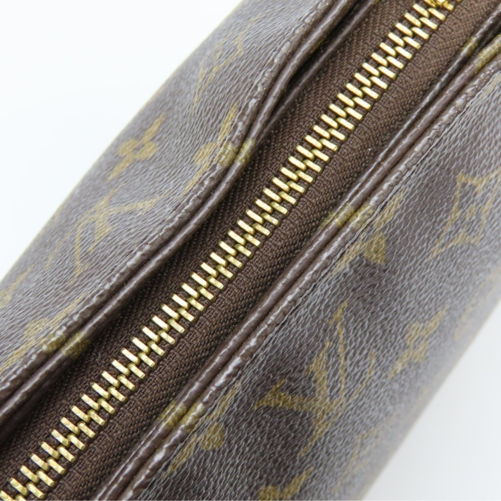 Louis Vuitton Louis Vuitton Looping MM Shoulder Bag M51146 Monogram Brown One-Shoulder for Women LOUIS VUITTON Size ONE SIZE - 14 Thumbnail