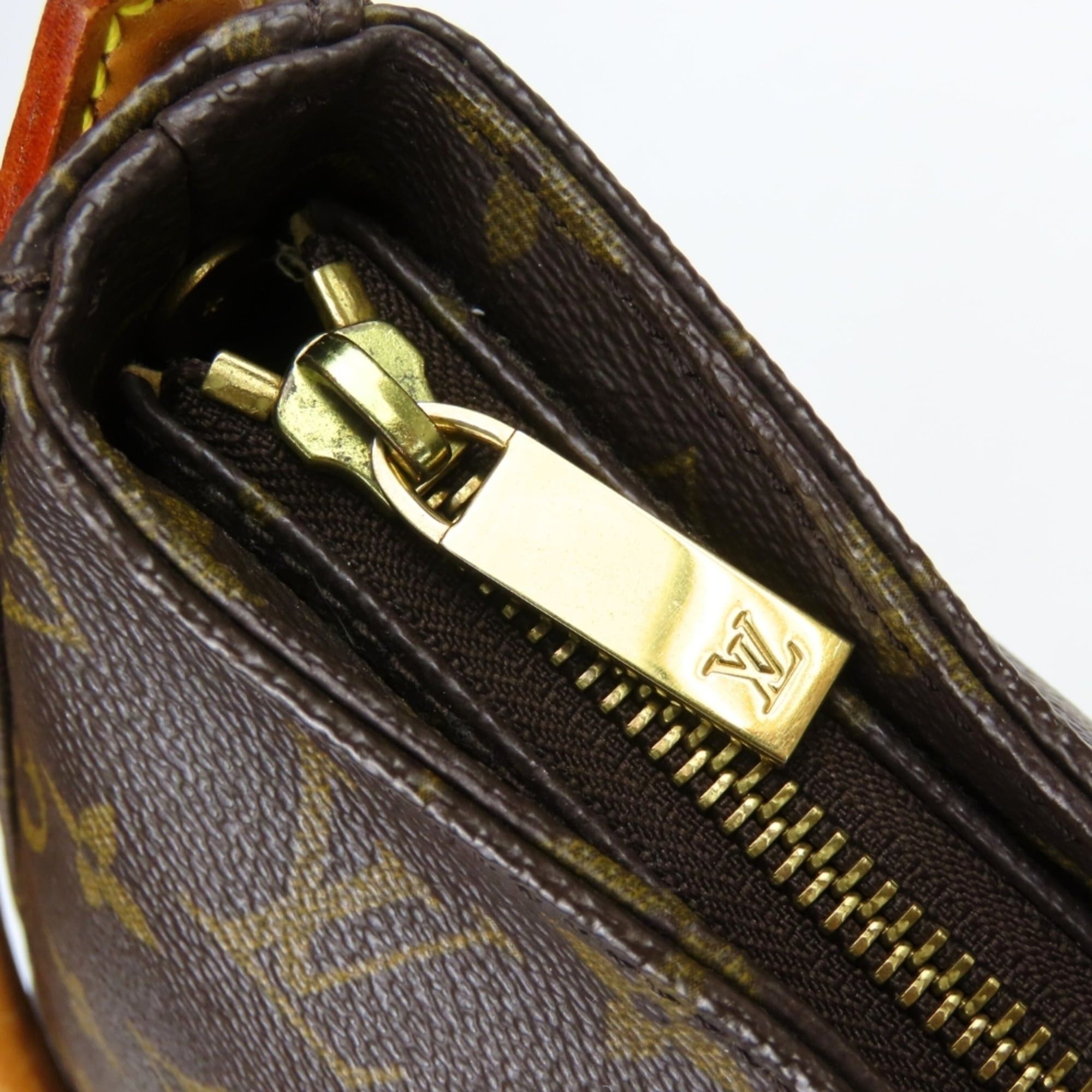 Louis Vuitton Louis Vuitton Looping MM Shoulder Bag M51146 Monogram Brown One-Shoulder for Women LOUIS VUITTON Size ONE SIZE - 15 Thumbnail