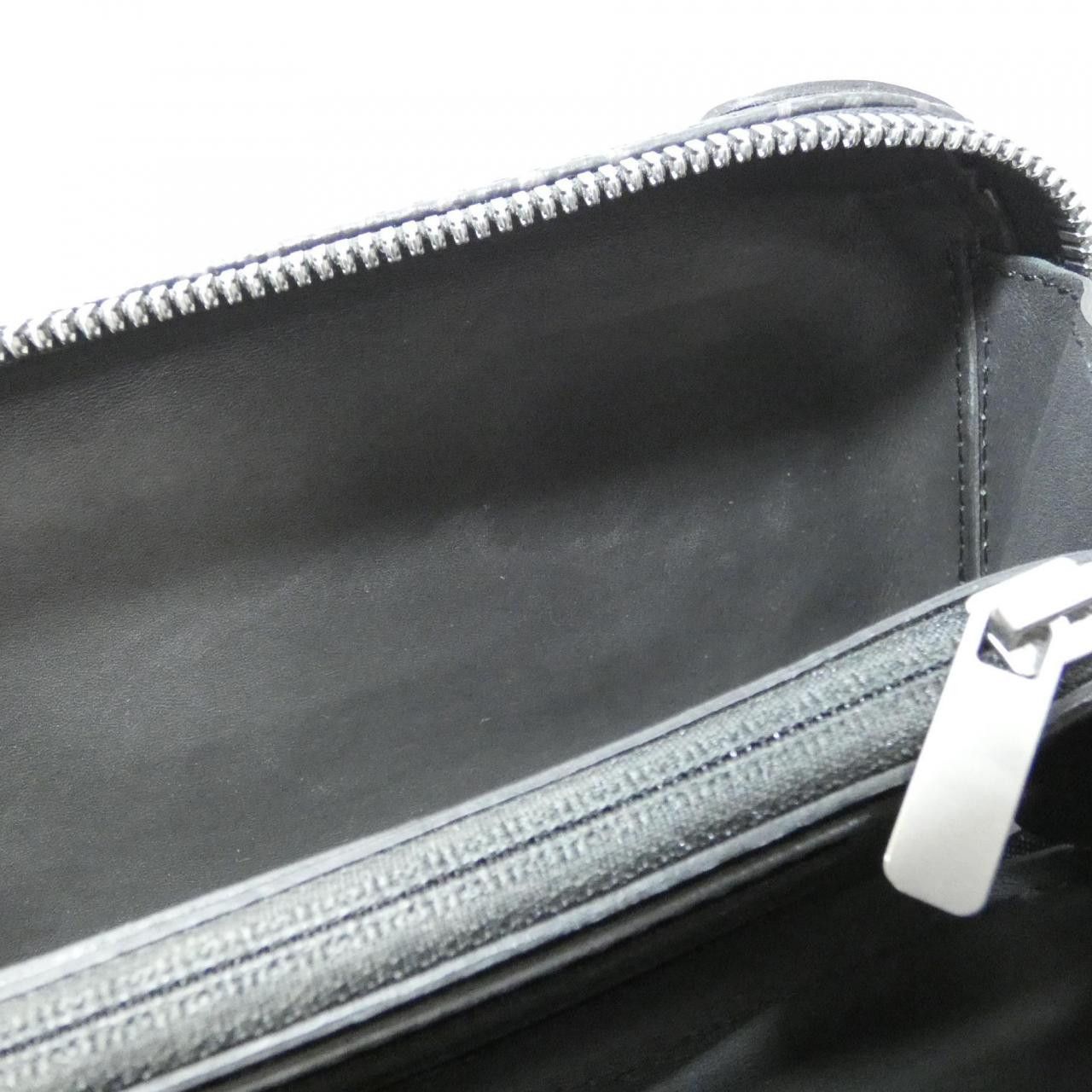 Louis Vuitton Louis Vuitton Louis Vuitton Monogram Eclipse Shoulder Bag Textile Shoulder Bag M45579 DUTY FREE for USA Size ONE SIZE - 8 Thumbnail