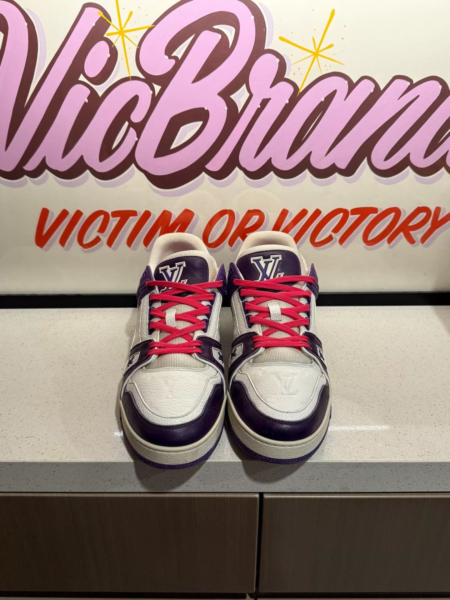 Louis Vuitton LOUIS VUITTON Basketball Style Trainers Size US 9 / EU 42 - 2 Thumbnail