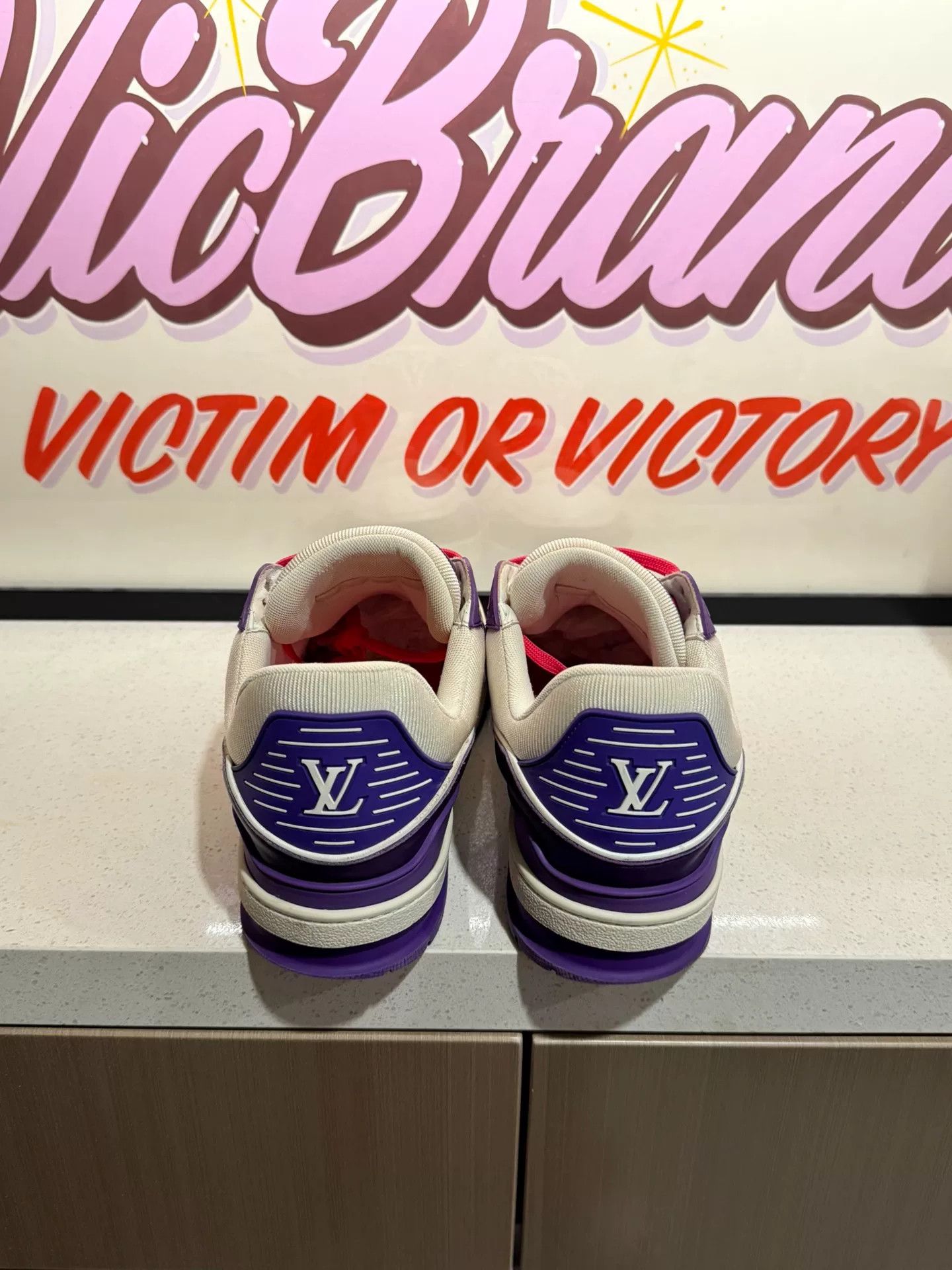 Louis Vuitton LOUIS VUITTON Basketball Style Trainers Size US 9 / EU 42 - 3 Thumbnail