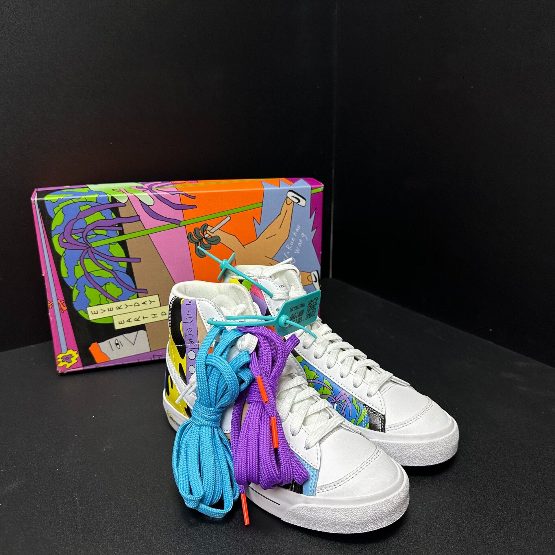 Nike Nike Blazer Graffiti Sneakers Size US 5.5 / EU 38 - 2 Thumbnail