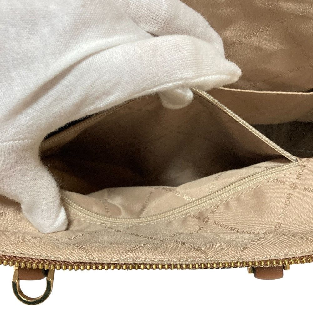 Michael Kors Michael Kors Michael Kors Charlotte 2way Tote Bag Leather Tote Bag DUTY FREE for USA Size ONE SIZE - 8 Thumbnail