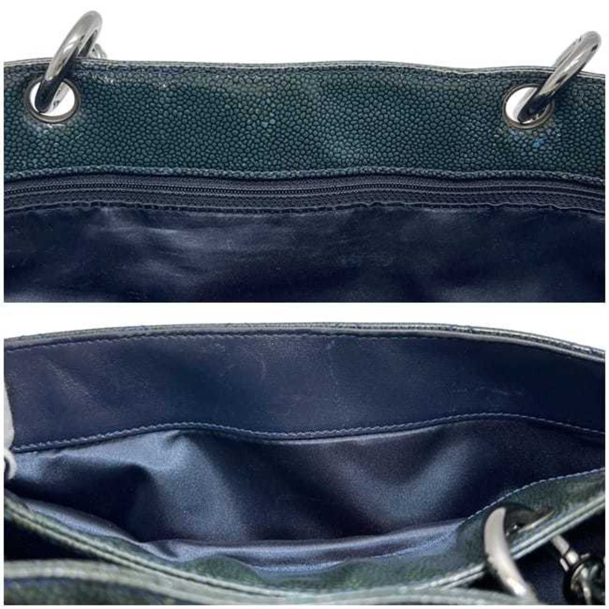 Chanel Chanel Tote Bag, Chain Tote, f-25005, Green, Size 2.55 - Patent Leather, 10, CHANEL Turnlock Quilted Women's Size ONE SIZE - 6 Thumbnail
