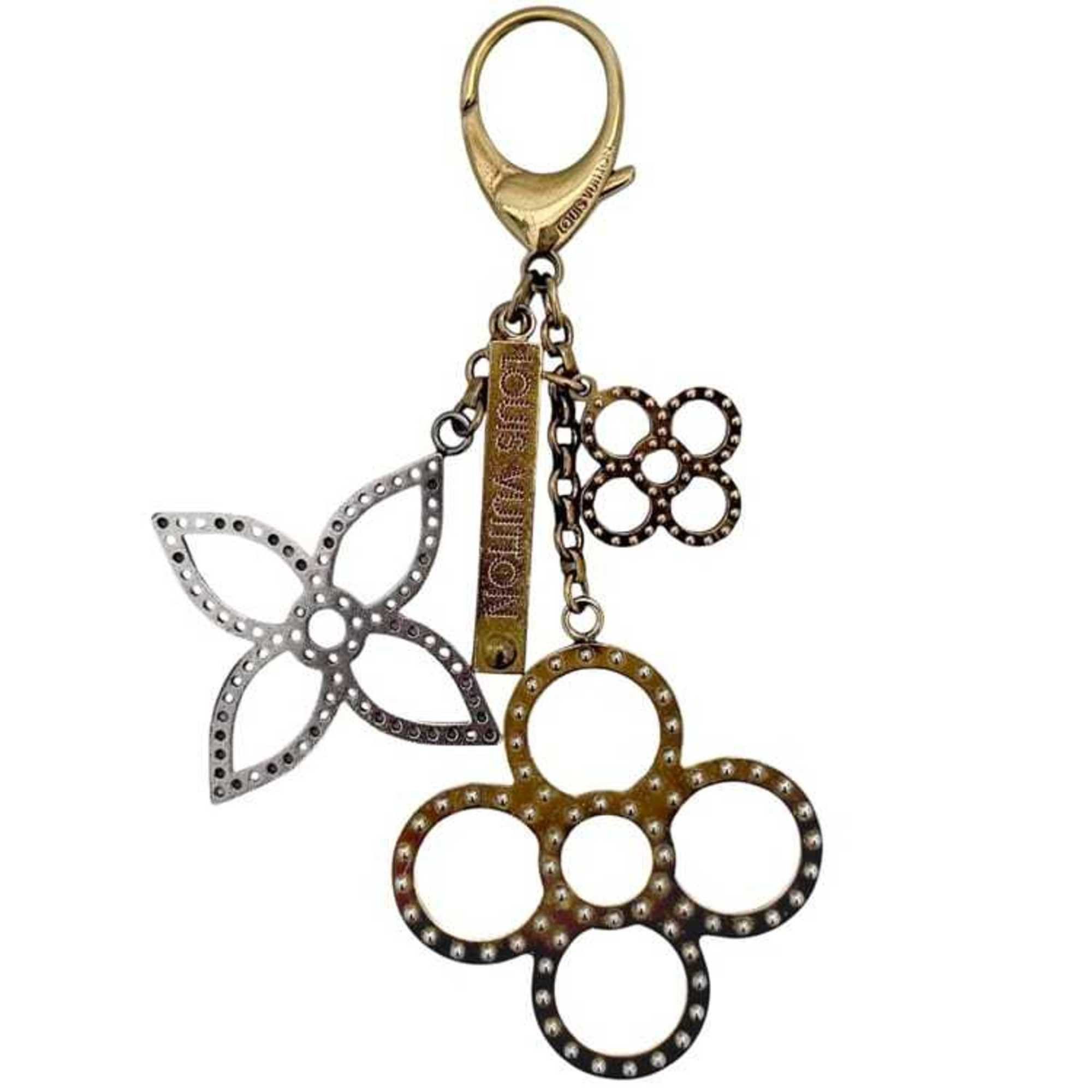 Louis Vuitton Louis Vuitton Bijoux Sac Tapage Bag Charm ec-25051 Gold and Silver M65090 Keychain Metal LOUIS VUITTON LV Monogram Flower Keyring Studs Women's Men's Flowers Size ONE SIZE - 2 Thumbnail