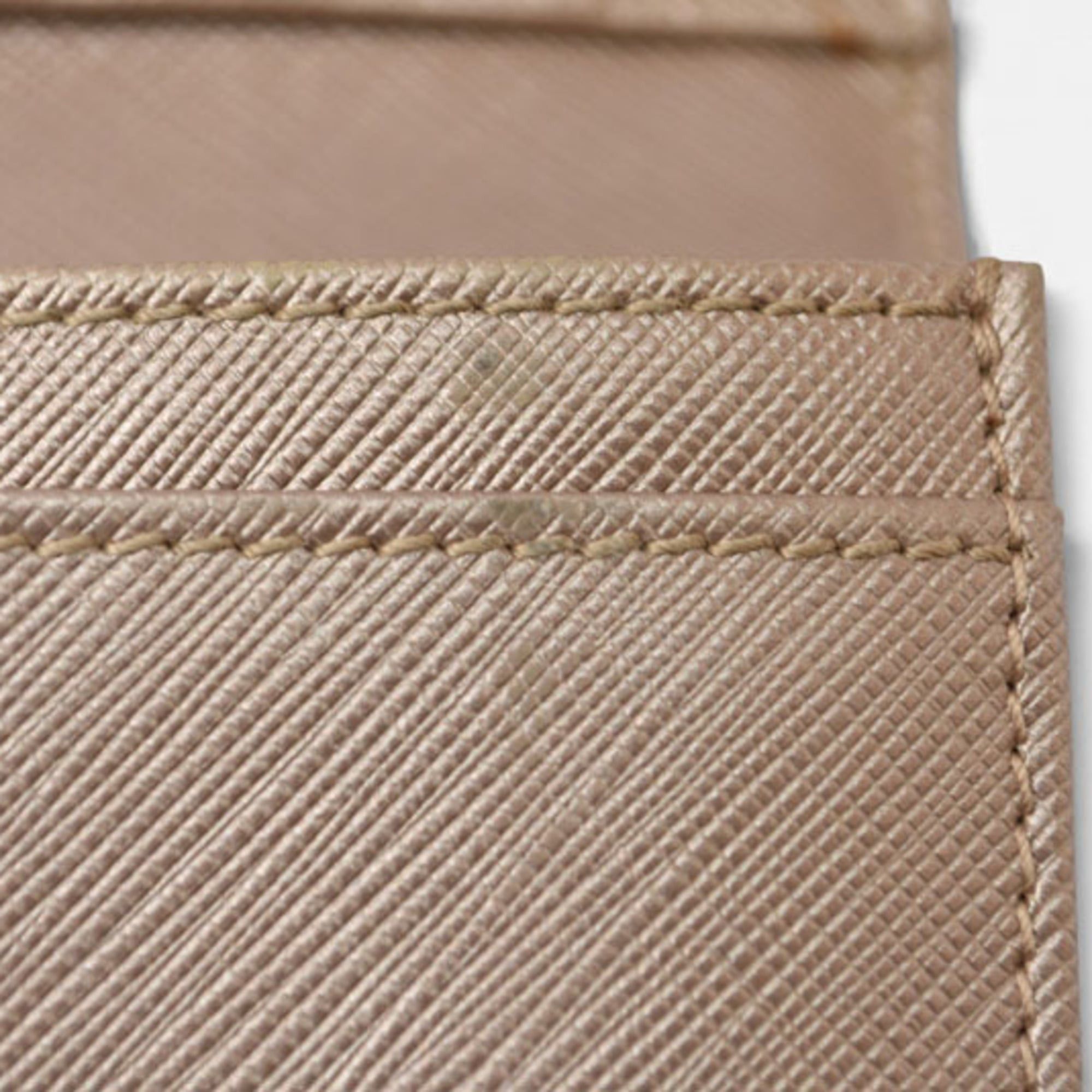 Salvatore Ferragamo Salvatore Ferragamo Gancini long wallet in metallic beige Size ONE SIZE - 14 Thumbnail