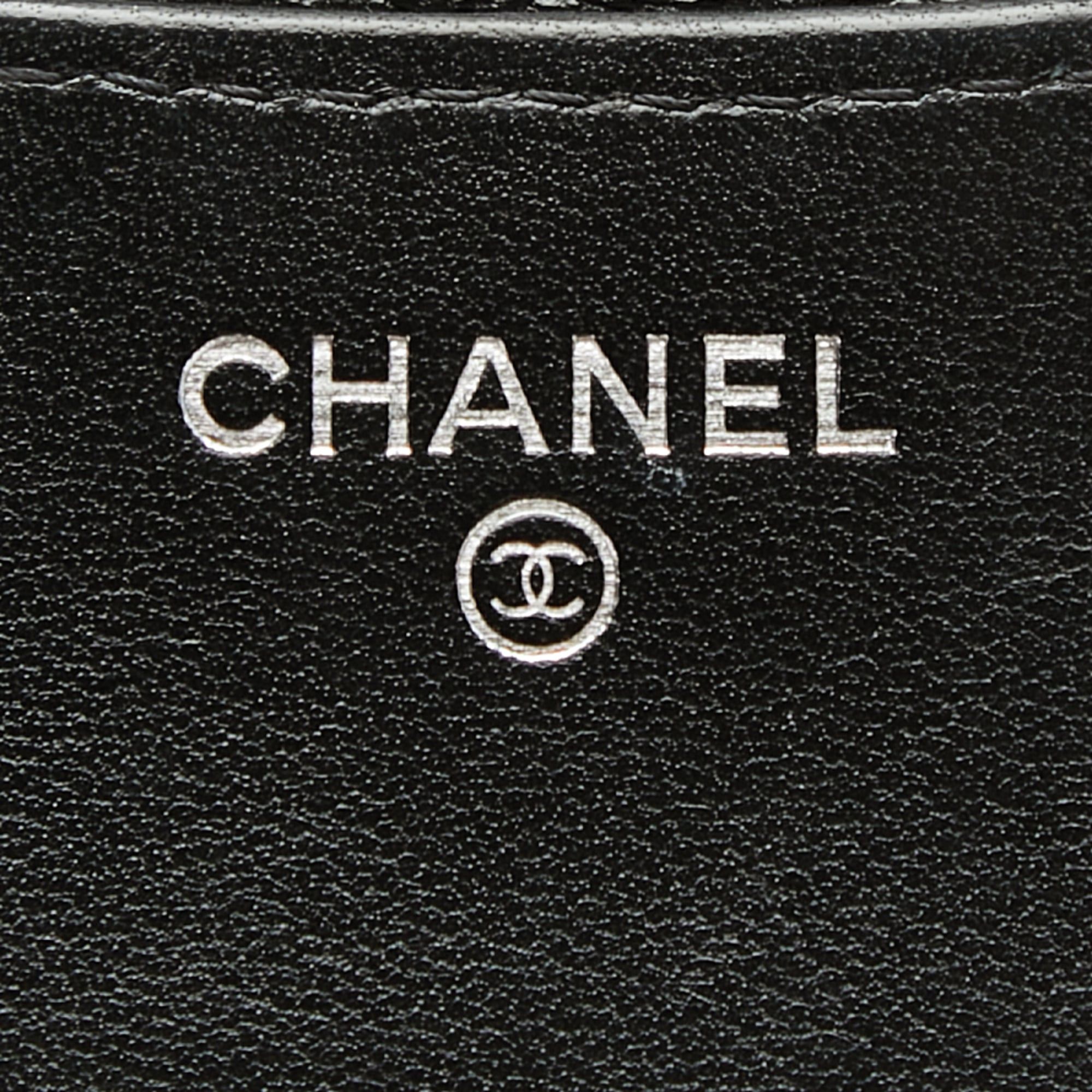 Chanel CHANEL Coco Mark Matelasse Tri-fold Wallet in Black Lambskin for Women Size ONE SIZE - 8 Thumbnail