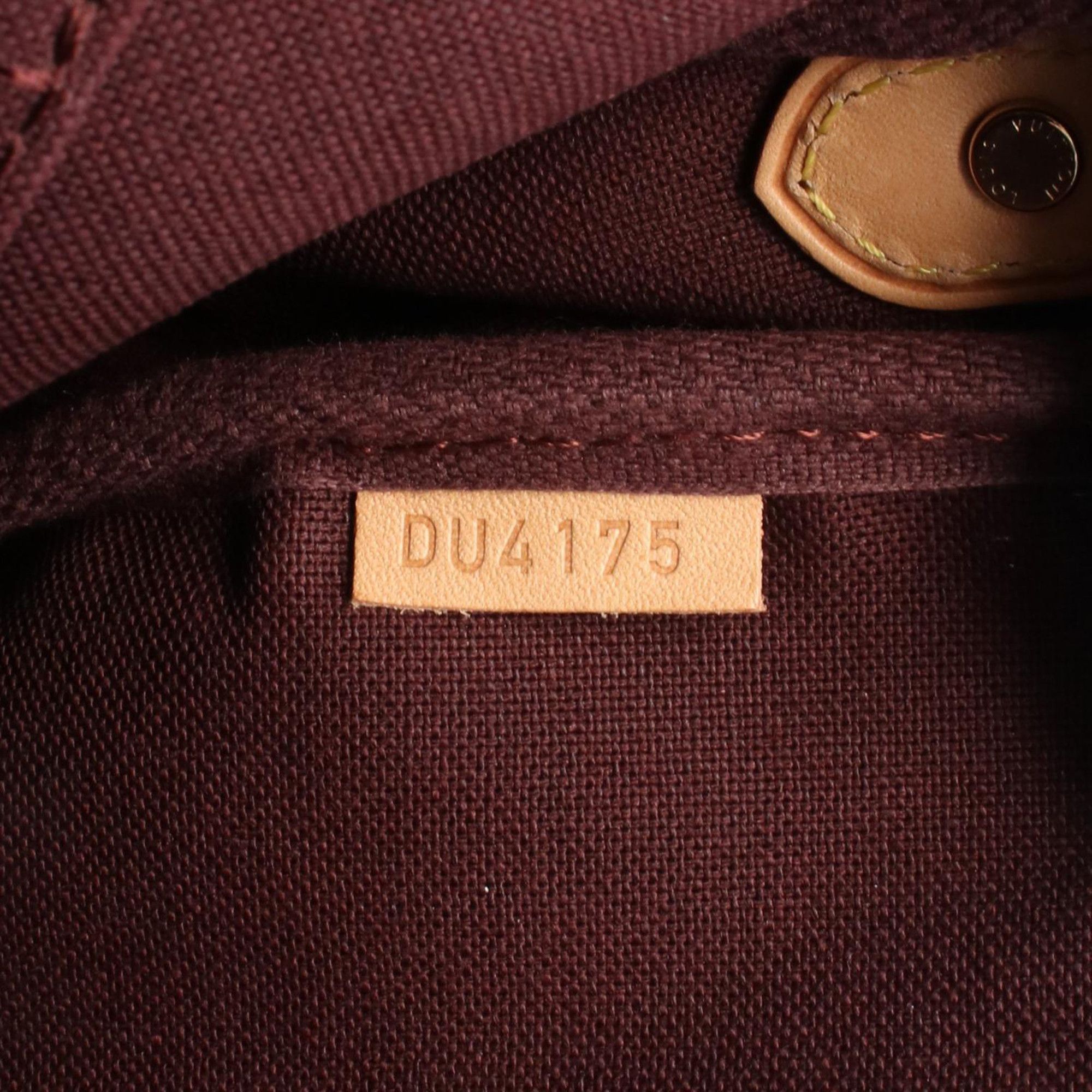 Louis Vuitton Louis Vuitton Monogram Favorite MM Size ONE SIZE - 5 Thumbnail