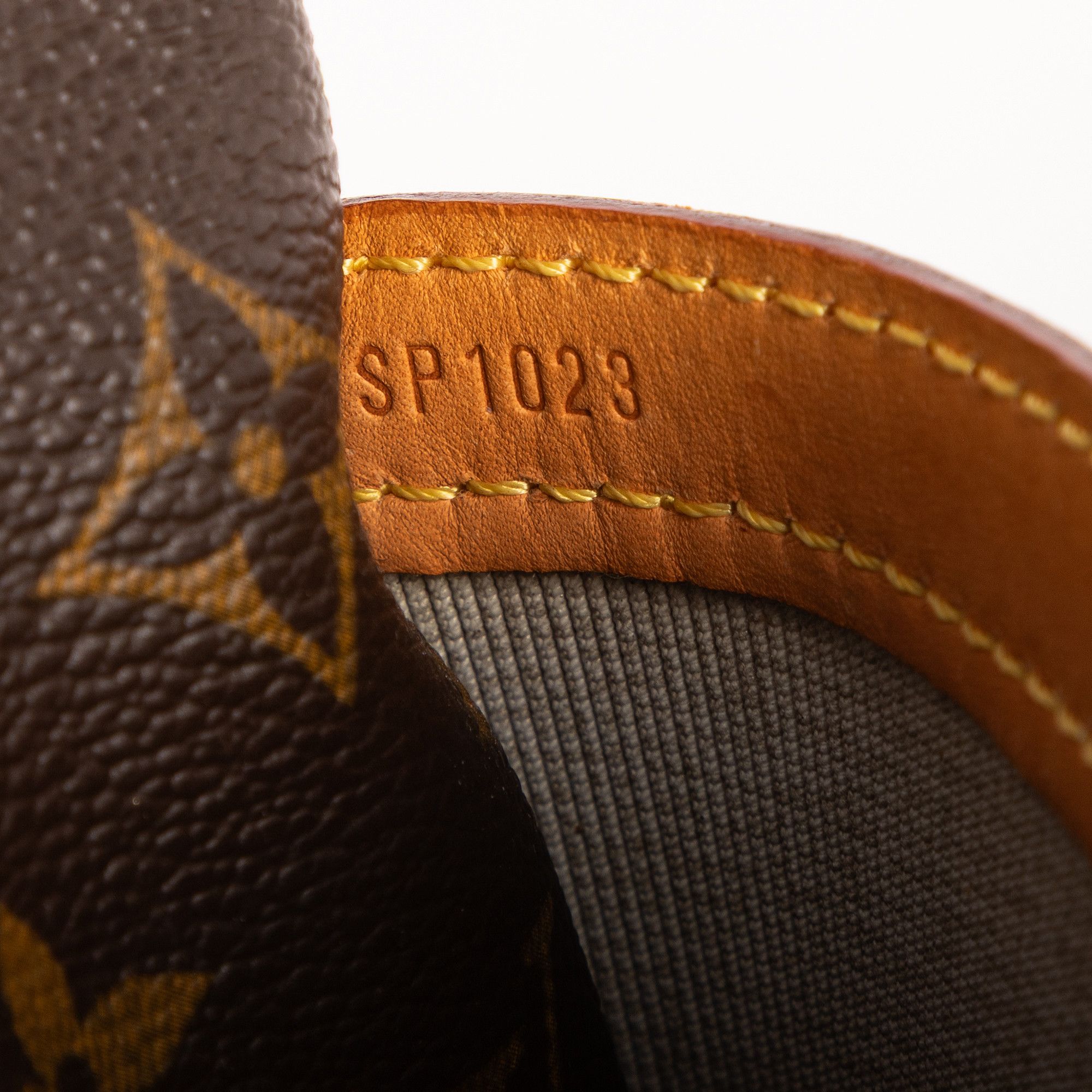 Louis Vuitton Reporter PM Size ONE SIZE - 11 Thumbnail