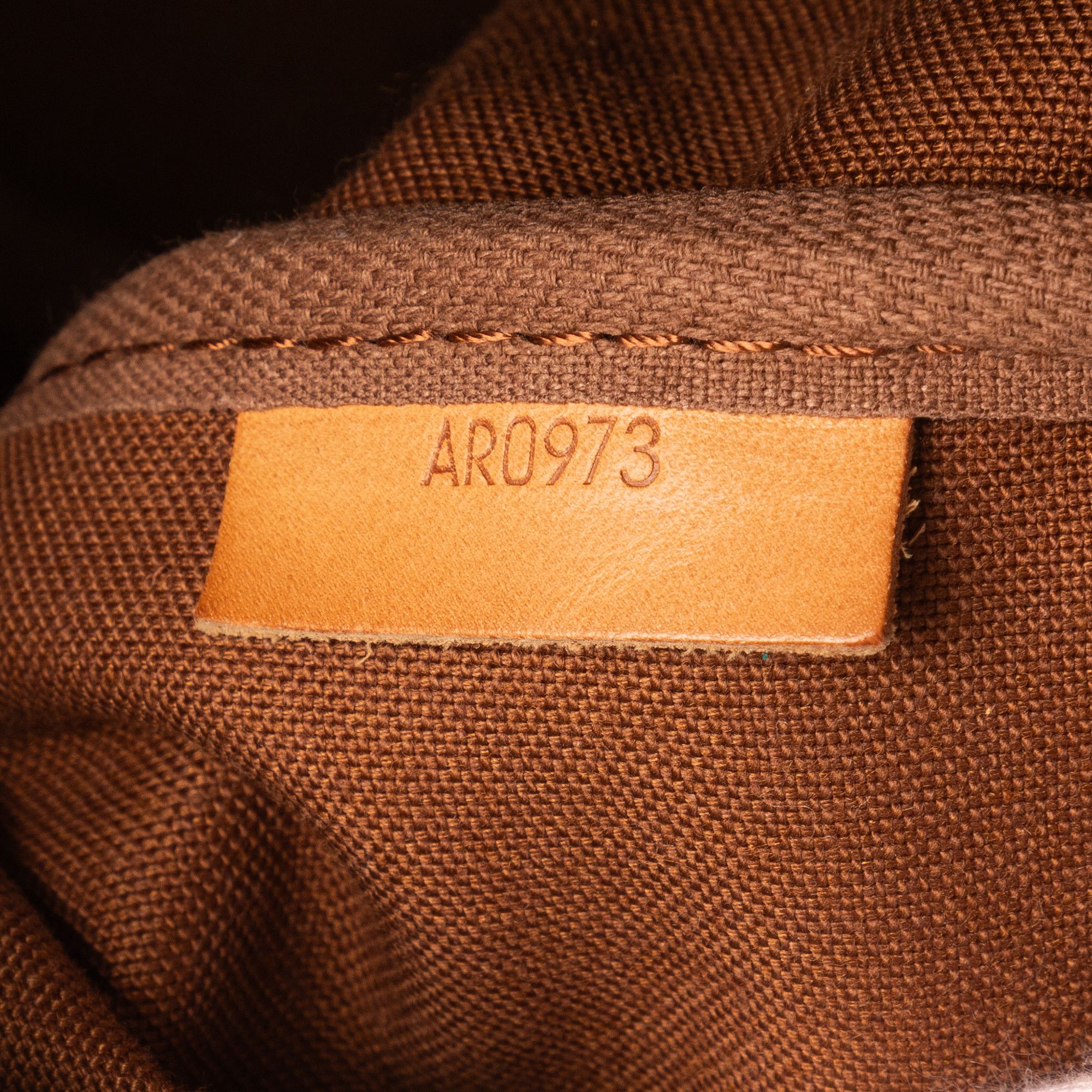 Louis Vuitton Saumur GM Size ONE SIZE - 11 Thumbnail