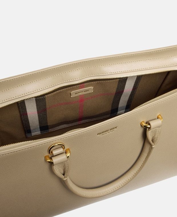 Burberry Banwell Handbag Size ONE SIZE - 3 Thumbnail