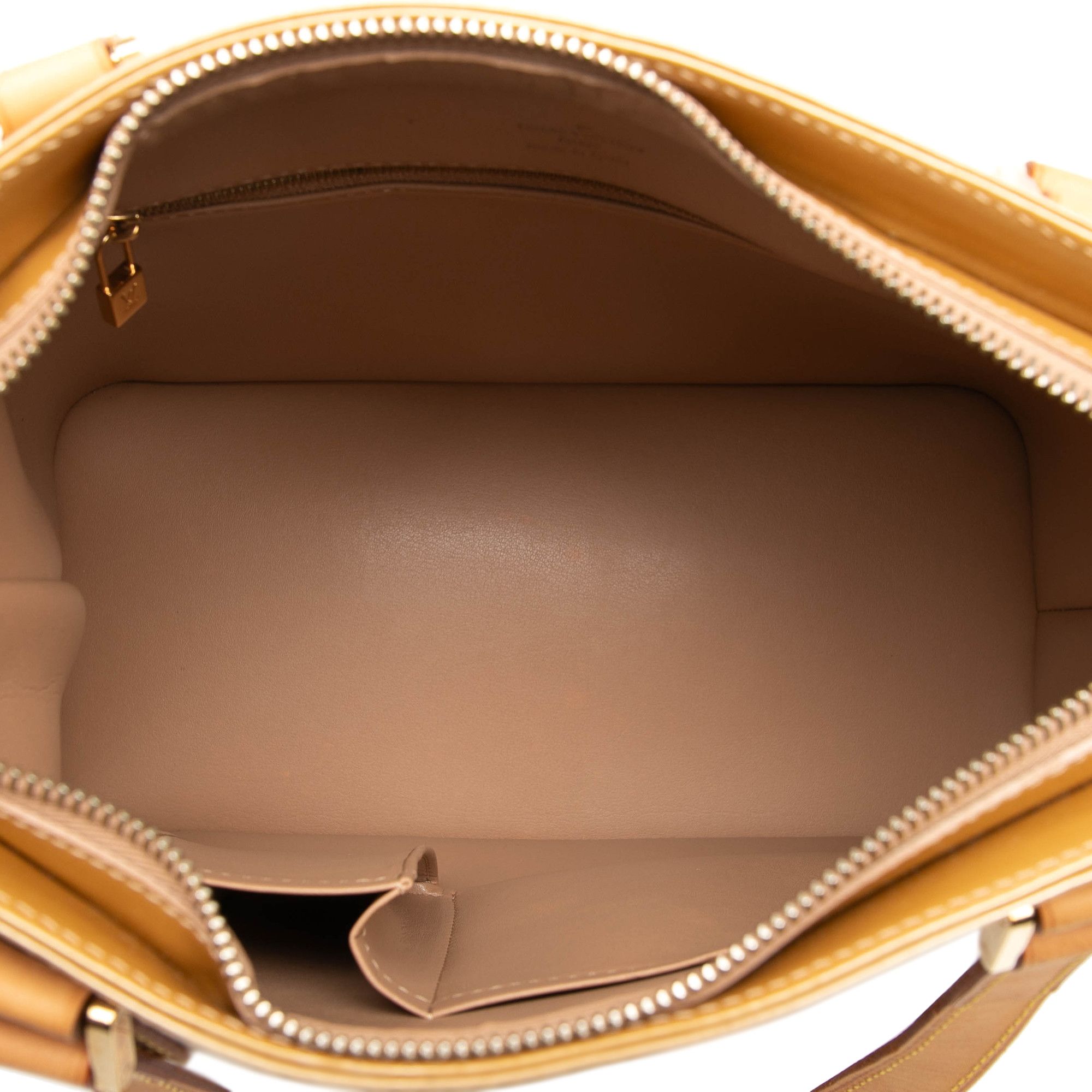 Louis Vuitton Louis Vuitton Monogram Vernis Houston Size ONE SIZE - 4 Thumbnail