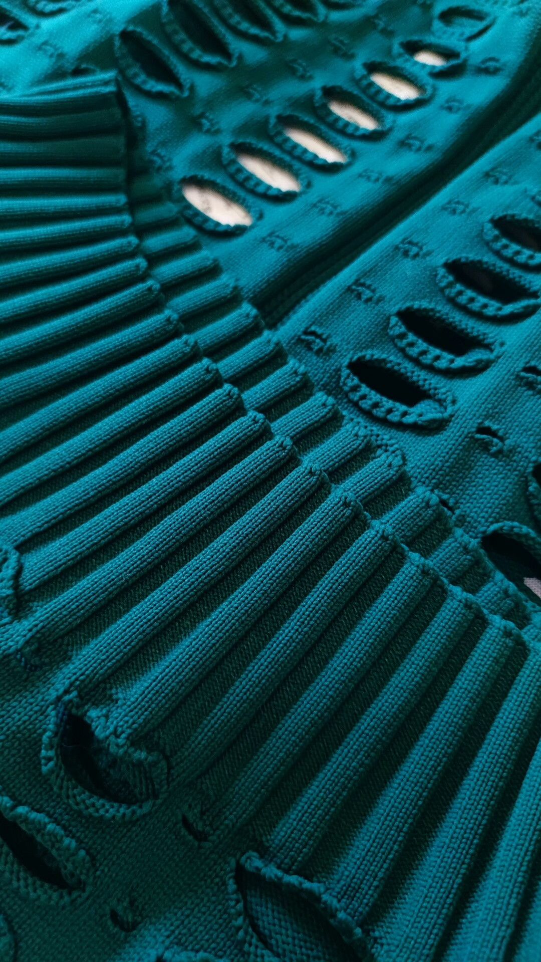 CFCL Issey Miyake Men Knit Vest With Holes Size US M / EU 48-50 / 2 - 7 Thumbnail