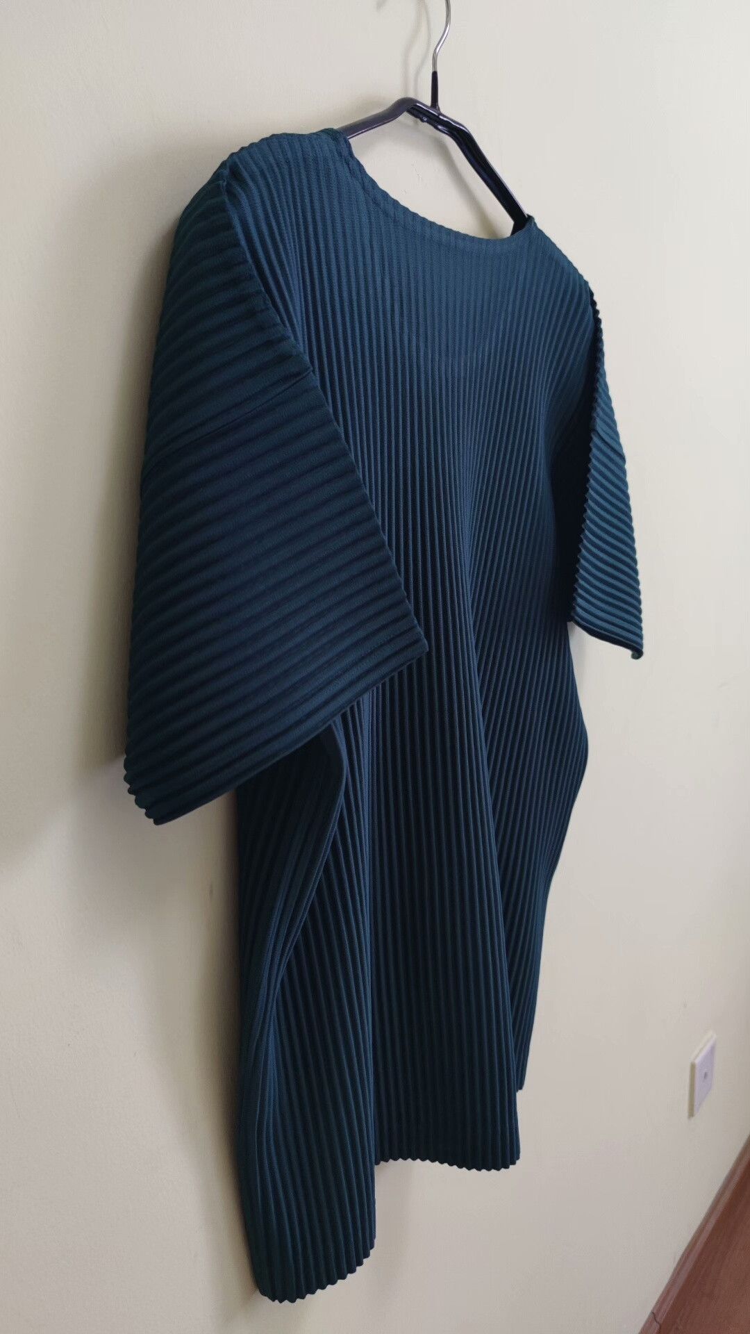 Homme Plisse Issey Miyake Issey Miyake Homme Plissé Pleated Tee Size US M / EU 48-50 / 2 - 4 Thumbnail