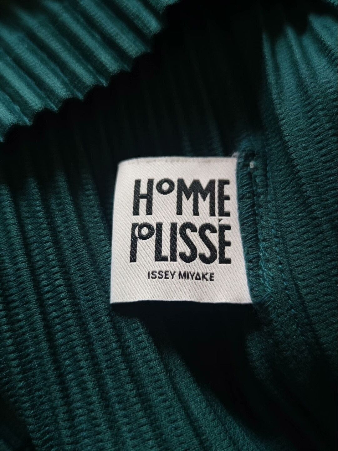 Homme Plisse Issey Miyake Issey Miyake Homme Plissé Pleated Tee Size US M / EU 48-50 / 2 - 7 Thumbnail