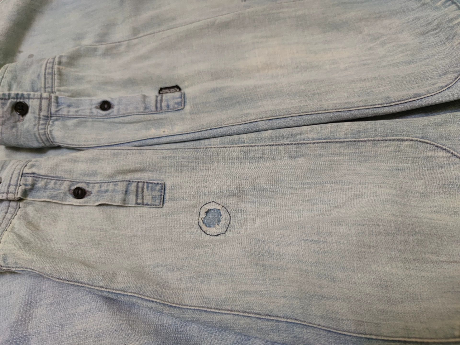 Neighborhood Neighborhood Vintage Denim Shirt for Men Size US M / EU 48-50 / 2 - 4 Thumbnail